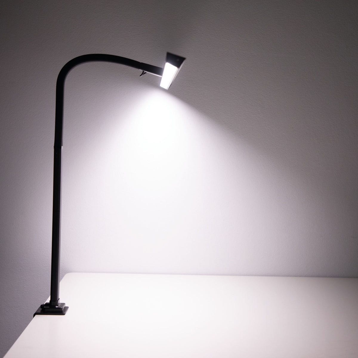 EAN 4002390091657 - MAUL 8189890 luz de pantalla Negro 1800 lm imagen 14