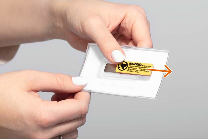 Etiqueta De Nombre Durable Click Fold Con Imán 54x90mm 10uds Trans