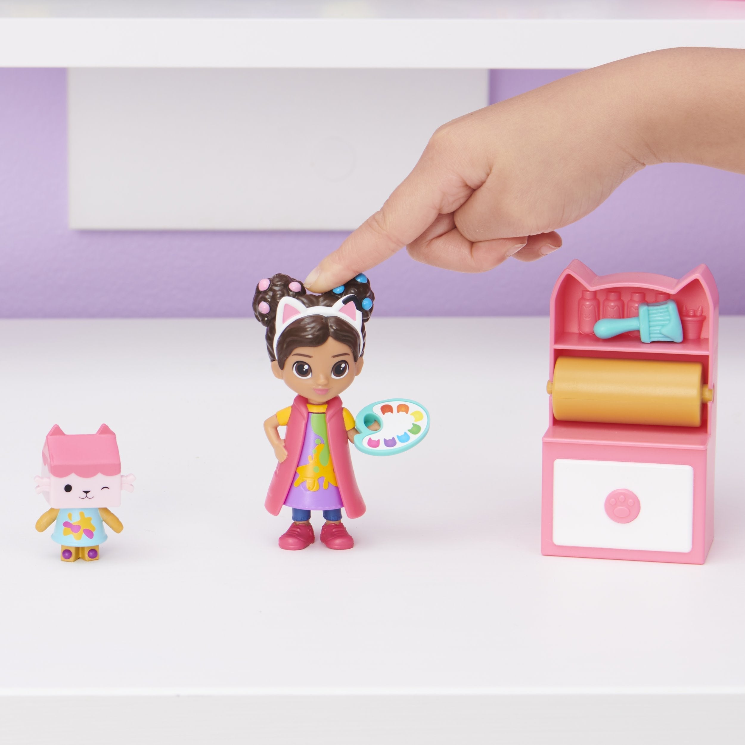 Spin Master Gabby'S Dollhouse Craft Kit Con Figura De Juguete Gabby Y Baby Box 6062025