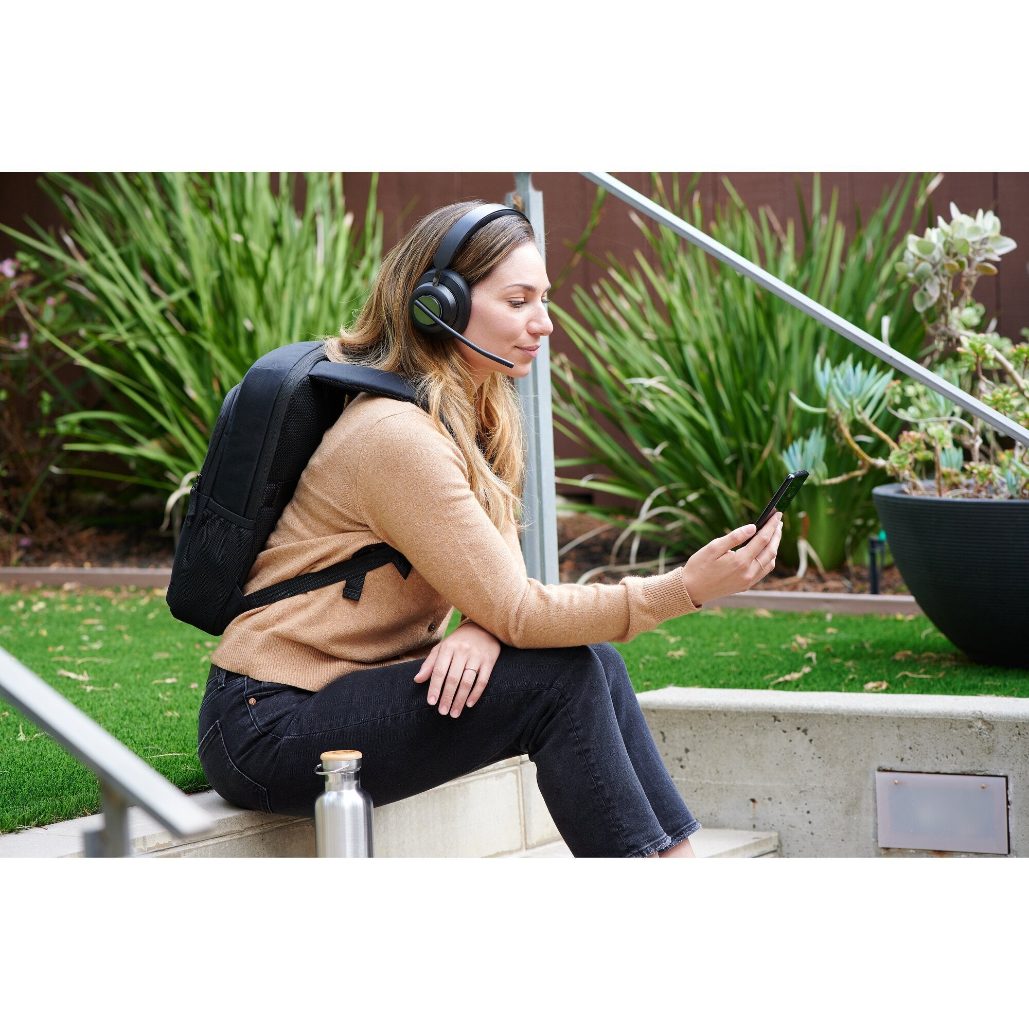 EAN 0085896834526 - Kensington H3000 Inalámbrico Diadema Juego USB Tipo C Negro imagen 74
