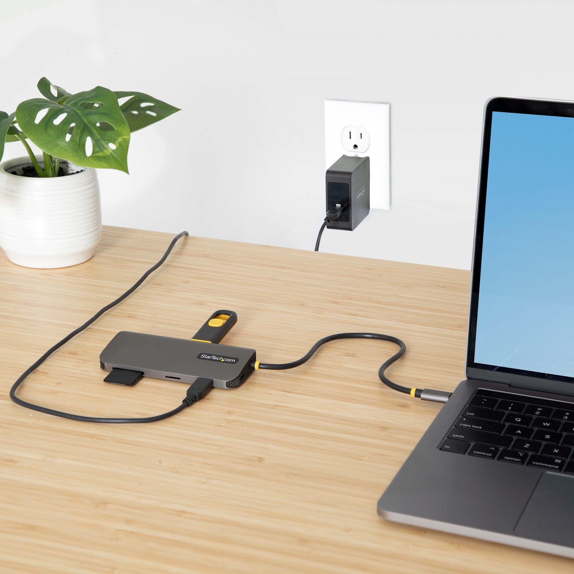 EAN 0065030895552 - StarTech.com 115B-USBC-MULTIPORT base para portátil y replicador de puertos Alámbrico USB 3.2 Gen 1 (3.1  imagen 11