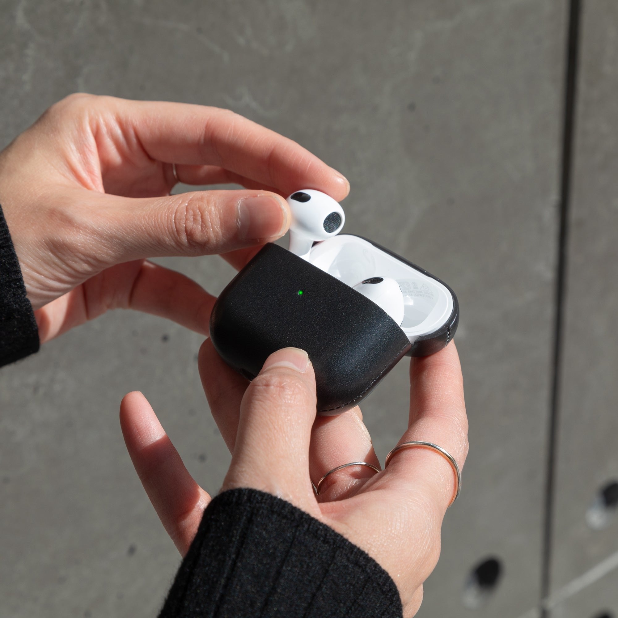 Native Union Leather Airpods 3. Gen Case Black
