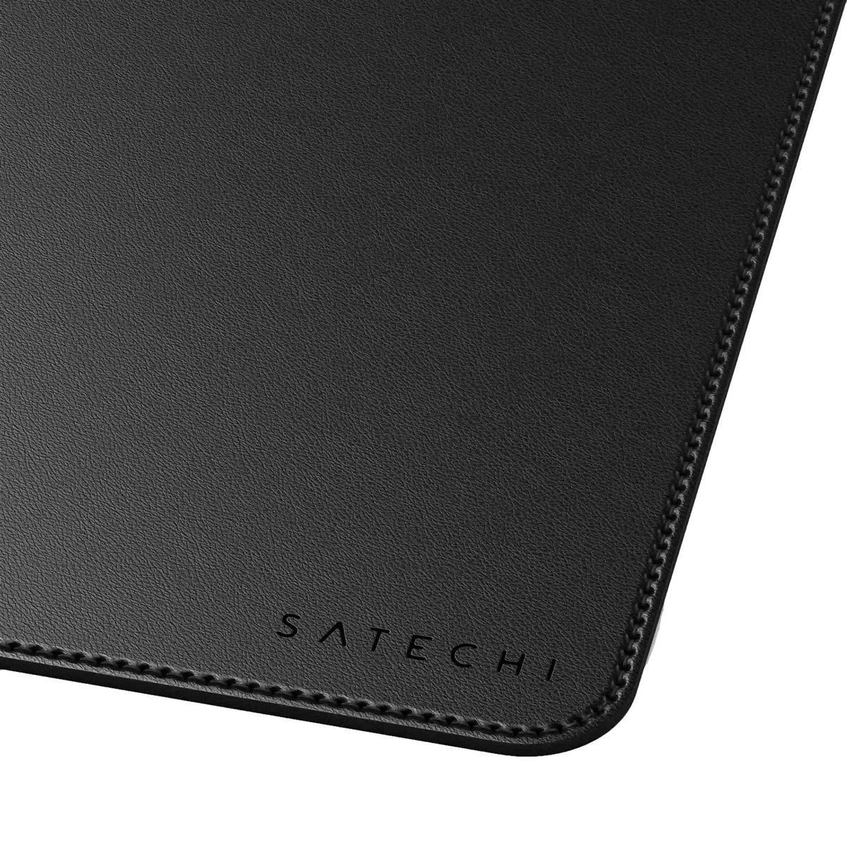 Satechi Vegan-Leather Premium Desk Mat Negro