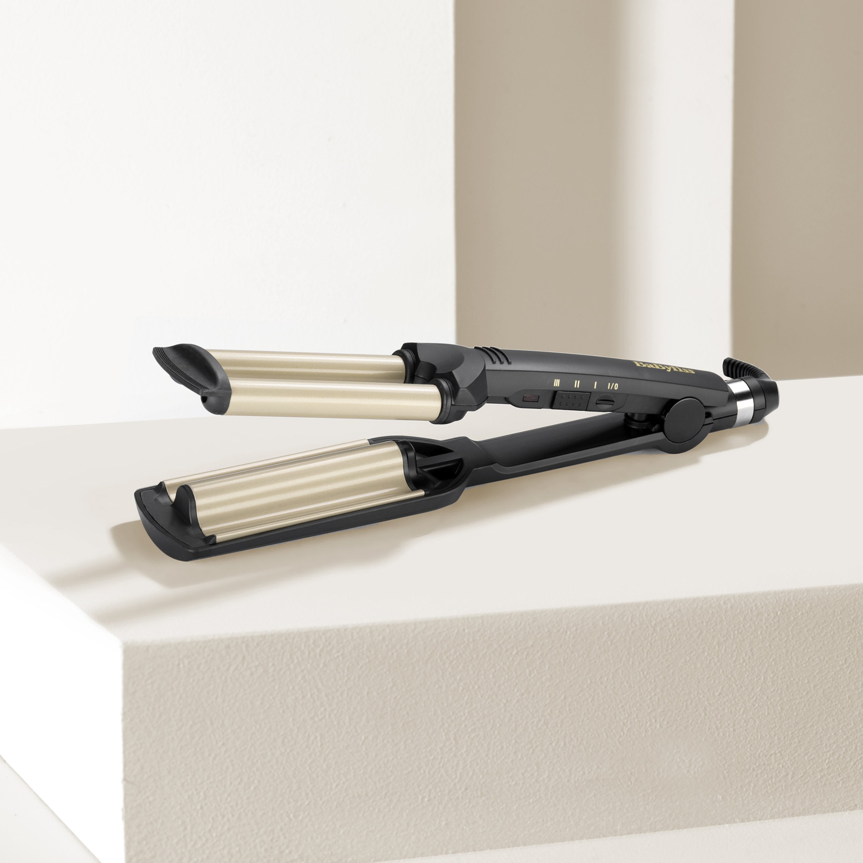 EAN 3030050064308 - BaByliss EasyWaves Plancha alisadora y rizadora para flequillo Caliente Negro, Plata 1,8 m imagen 6