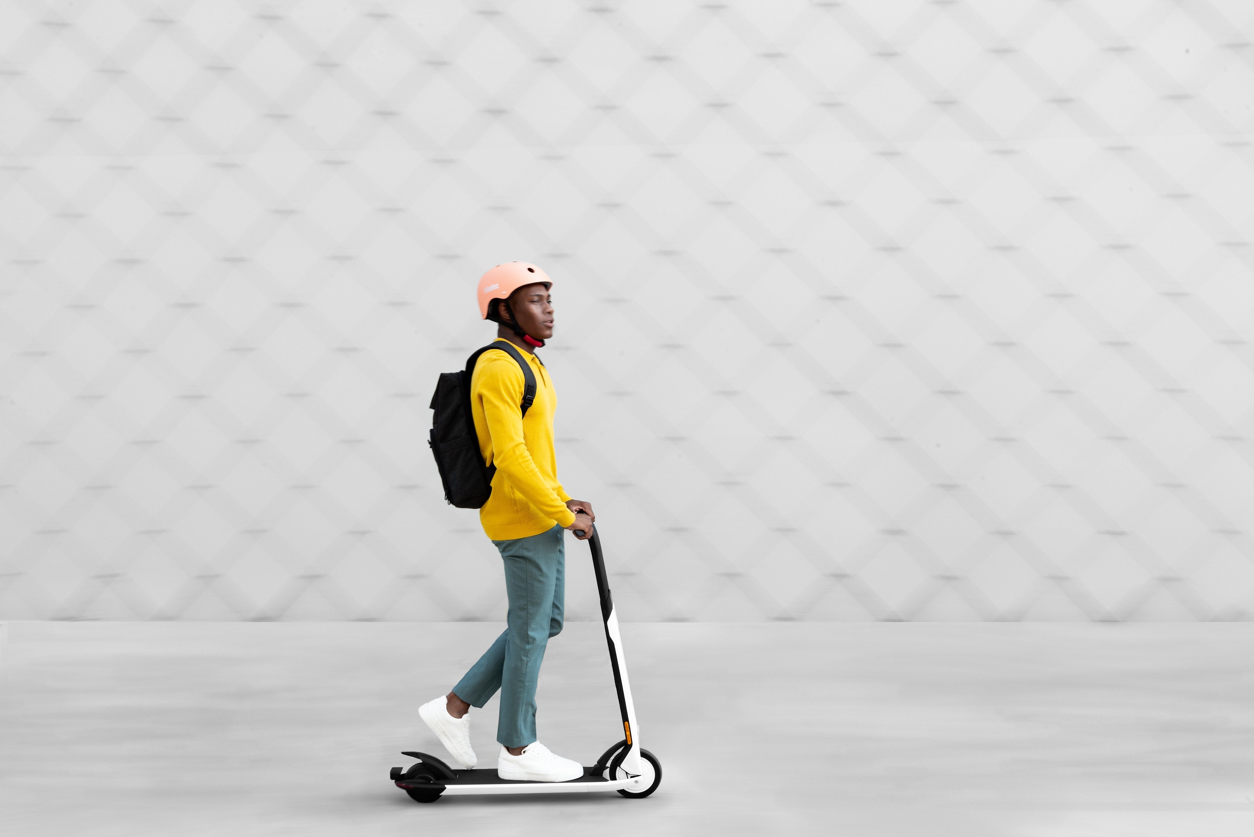 Ninebot Kickscooter Air T15e Scooter Eléctrica 20 Km/H Blanco