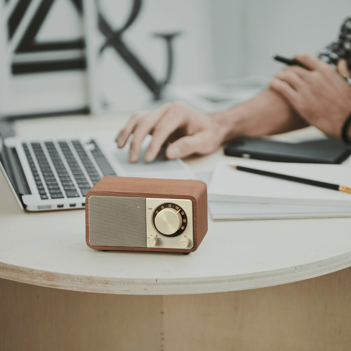 Sangean Wr-7 Nuez Radio Analógica Sobremesa Fm Bluetooth Batería Li-Ion Recargable