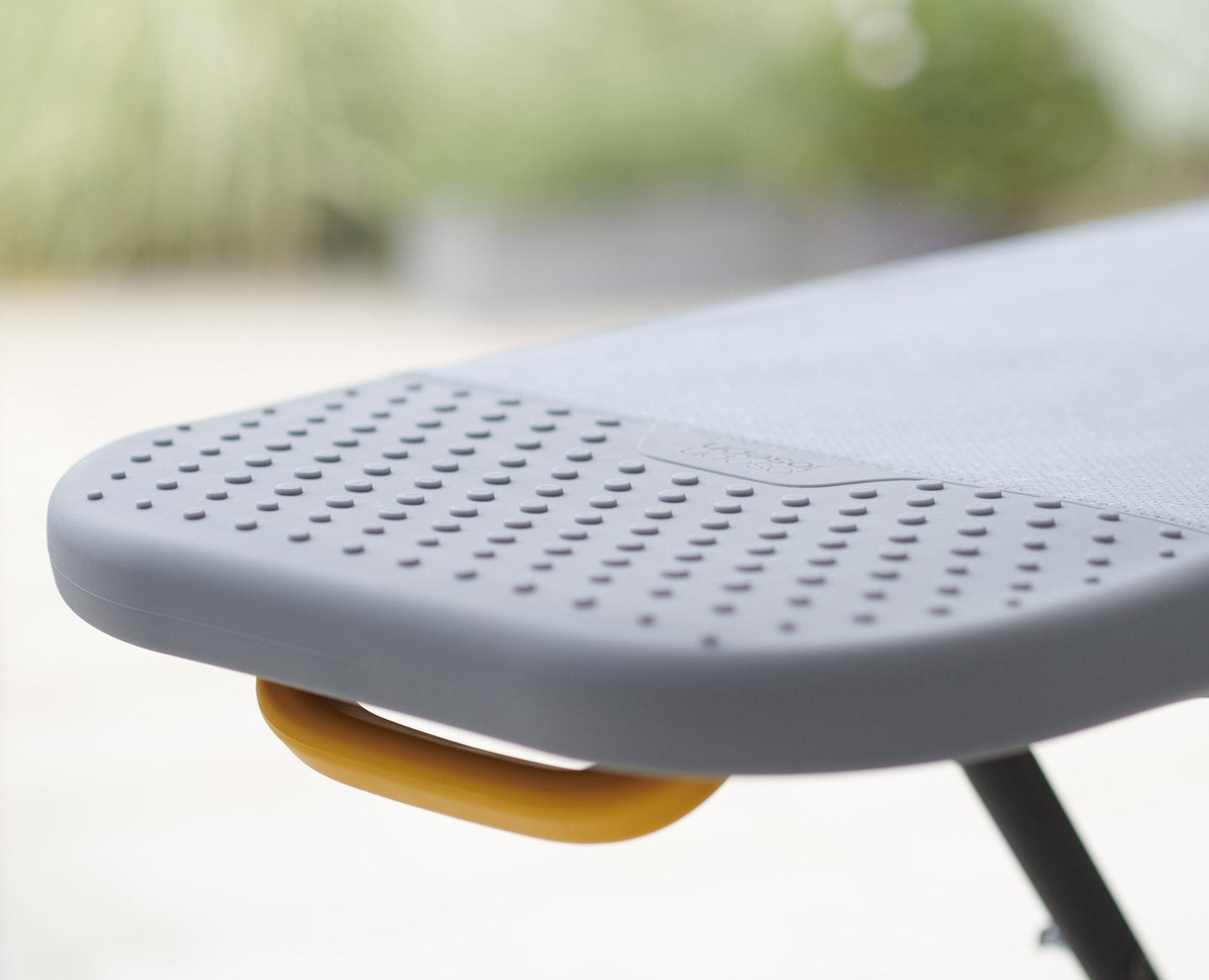 Joseph Joseph Glide Easy-Store 130cm Bügelbrett Grau