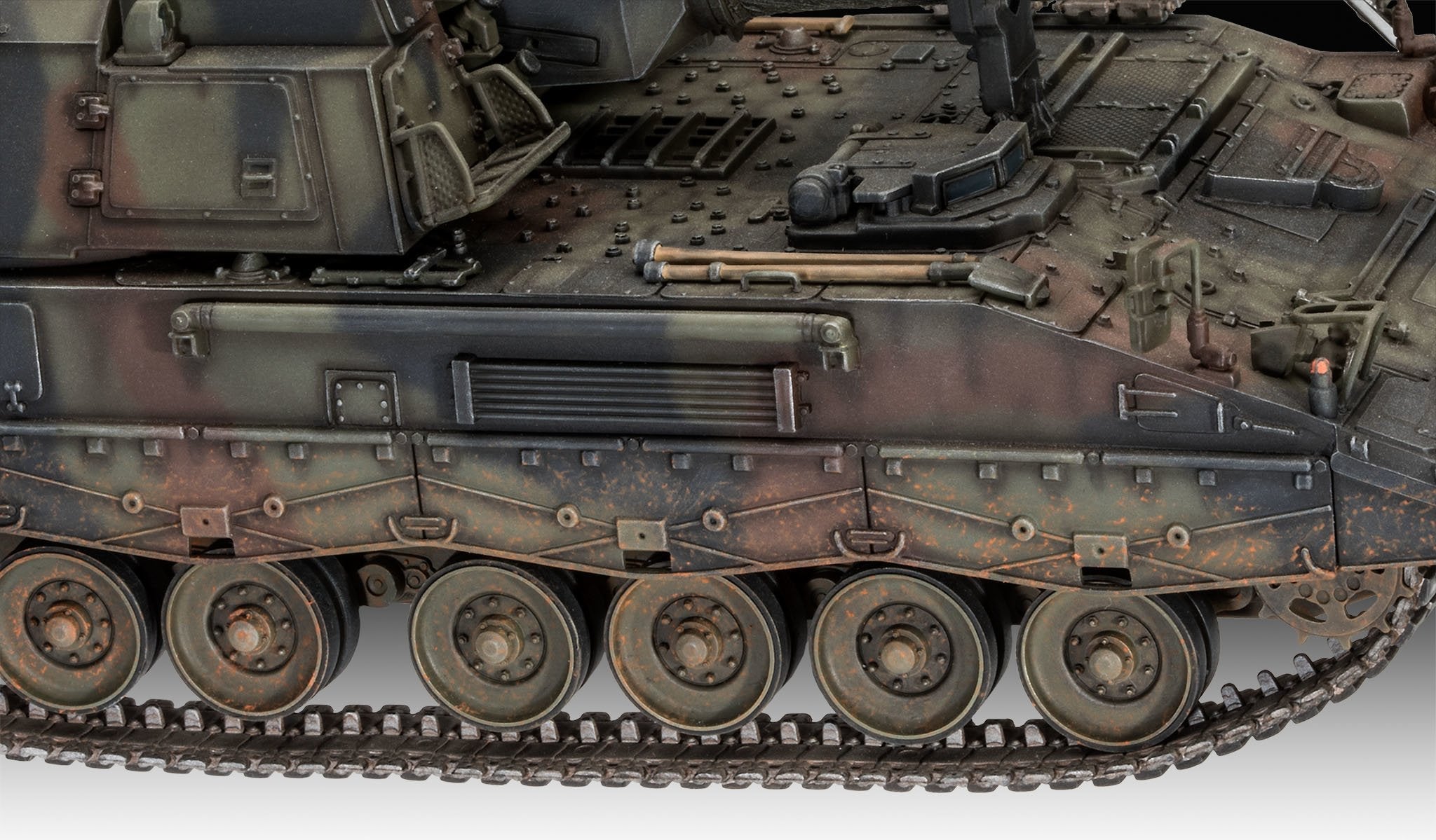 Revell Panzerhaubitze    2000