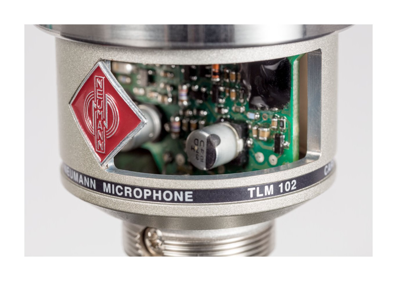 Neumann Tlm 102 Mt Studio-Set - Large-Diaphragm Condenser Microphone With Shock Mount, Black