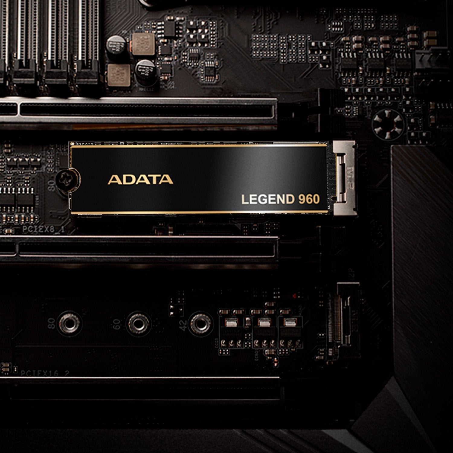 Ssd Adata Legend 960 M.2 4000 Gb Pci Express 4.0 3d Nand Nvme Aleg-960-4tcs