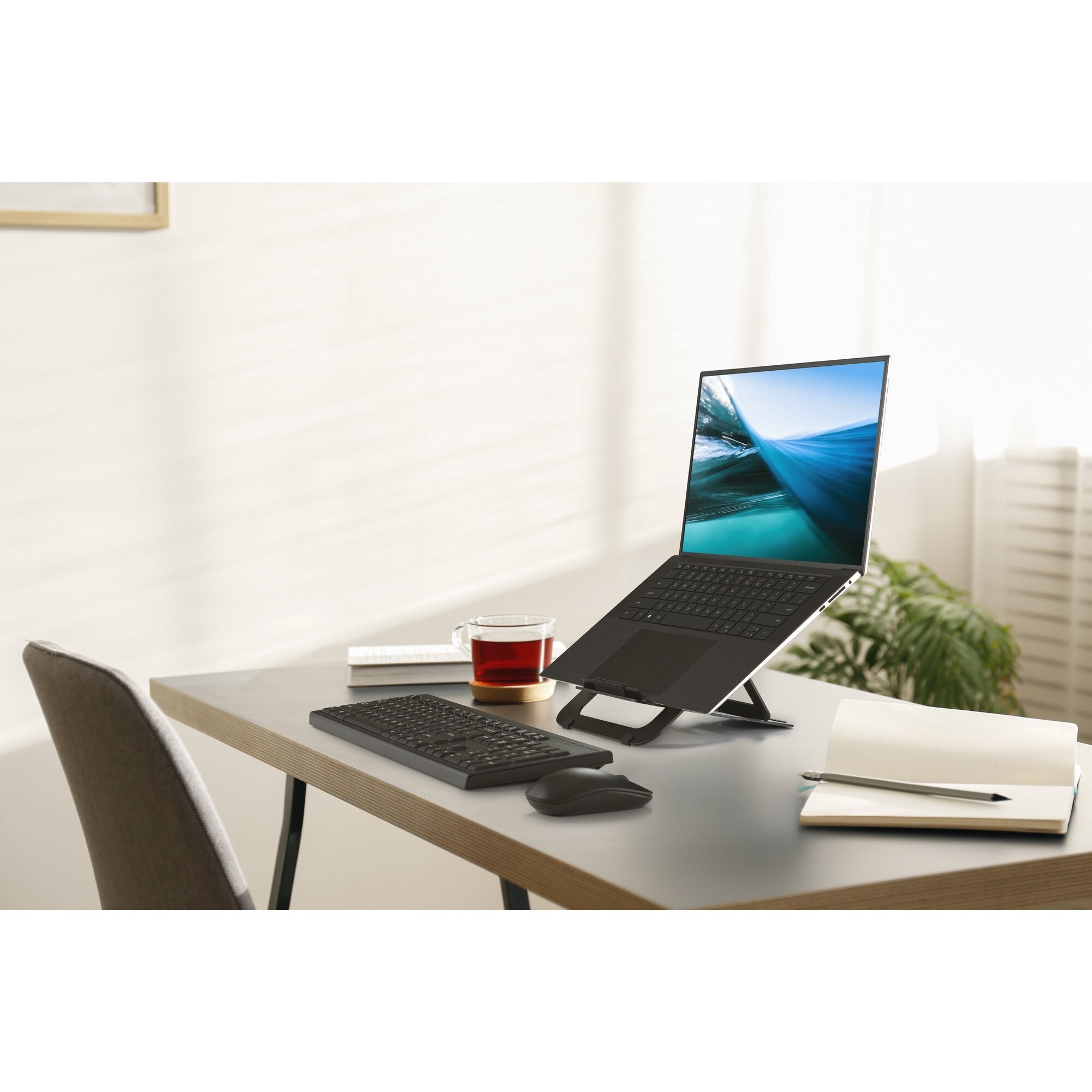 Kensington Eq Aluminum Adjustable Laptop Stand