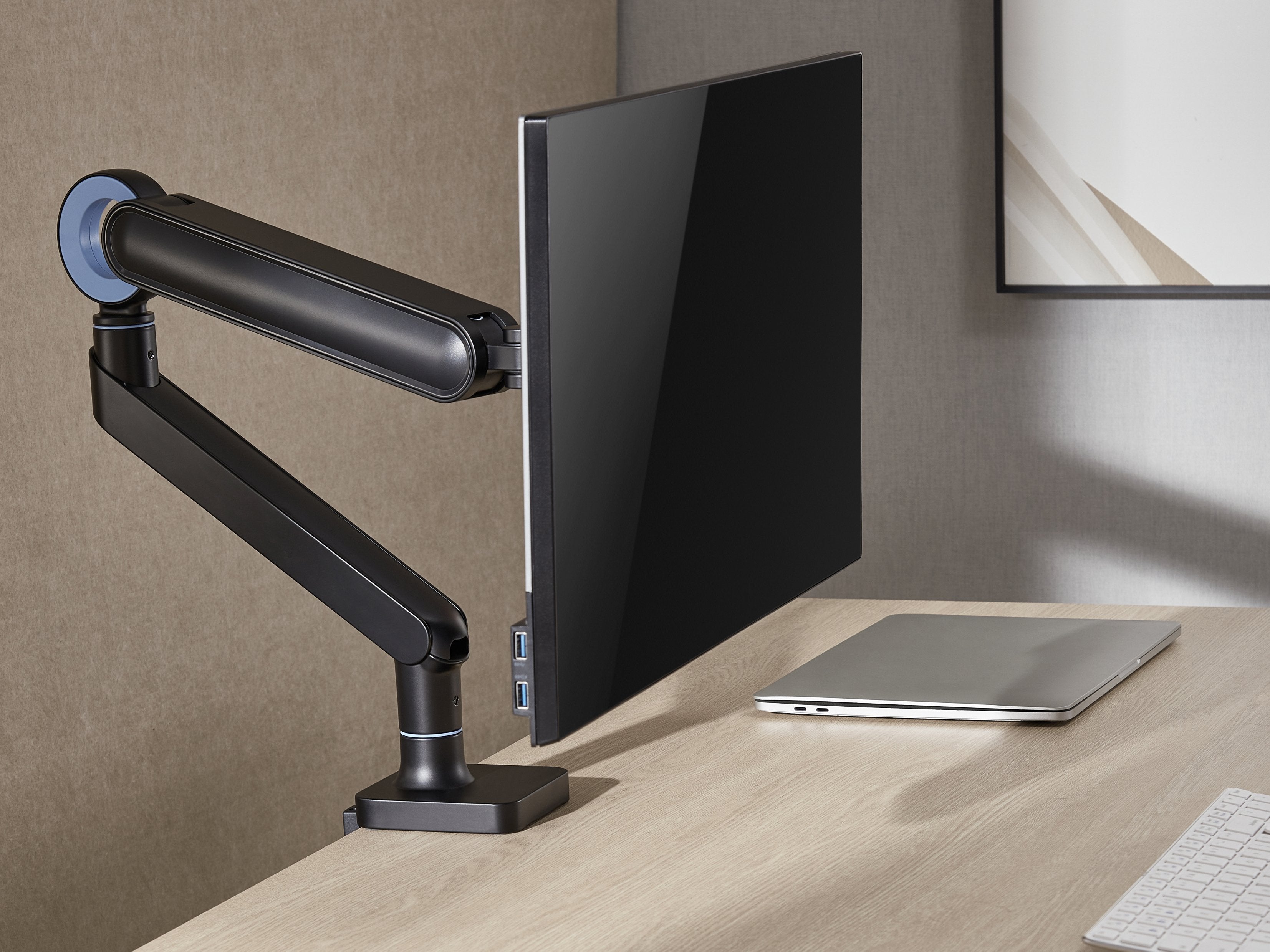 Soporte De Mesa Equip 650184 Para 1 Monitor De 17-35 Negro De Aluminio Max. 10.5kg Por Pantalla Max.Vesa 100x100  Resorte De Gas