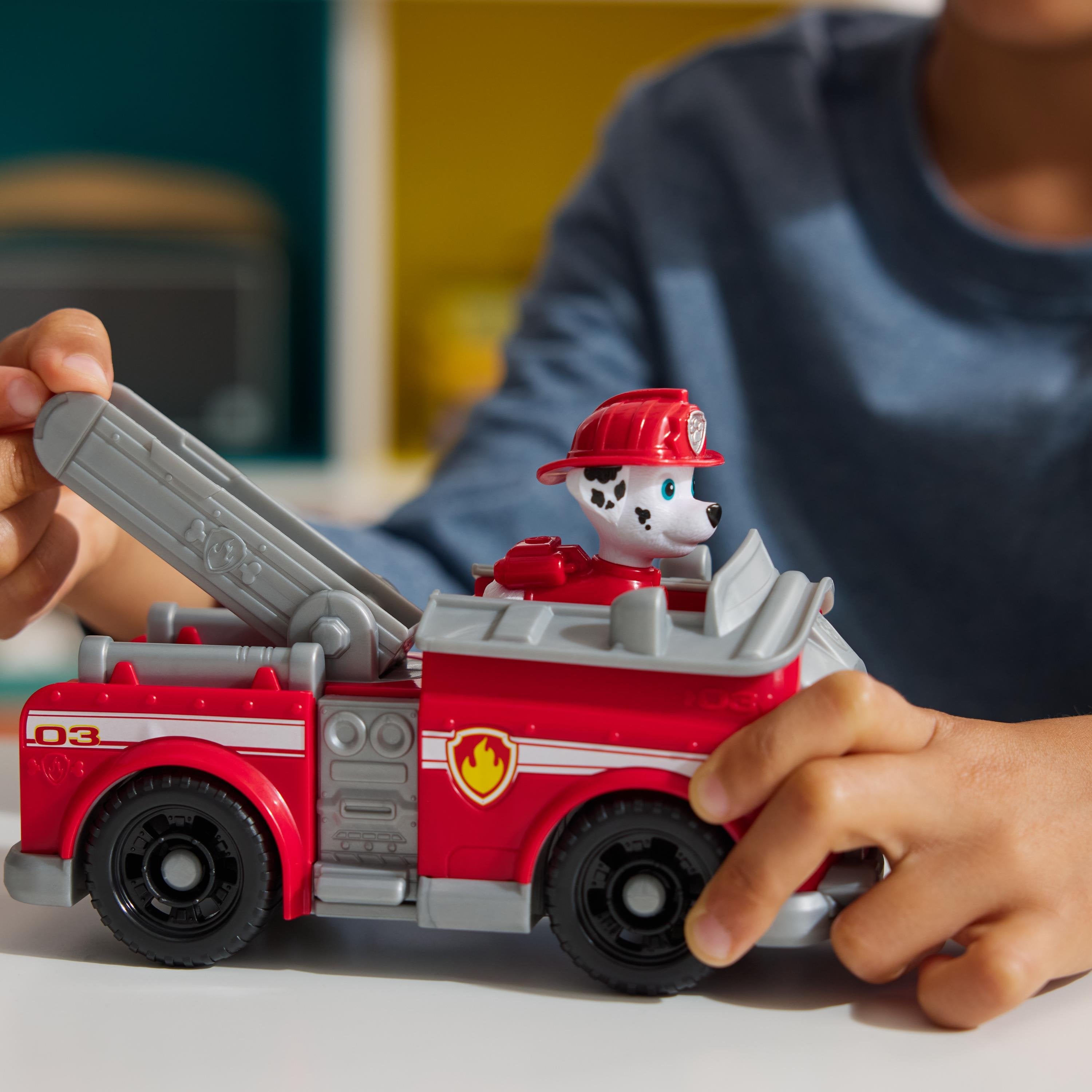 EAN 0681147037397 - PAW Patrol Marshall’s Firetruck imagen 3