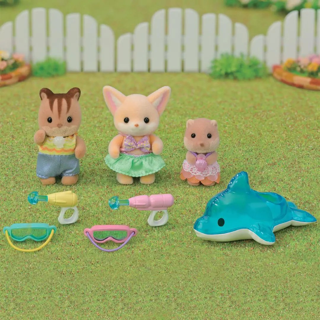 Epoch Sylvanian Families - Erlebniskindergarten Freunde "Poolspass" 5749