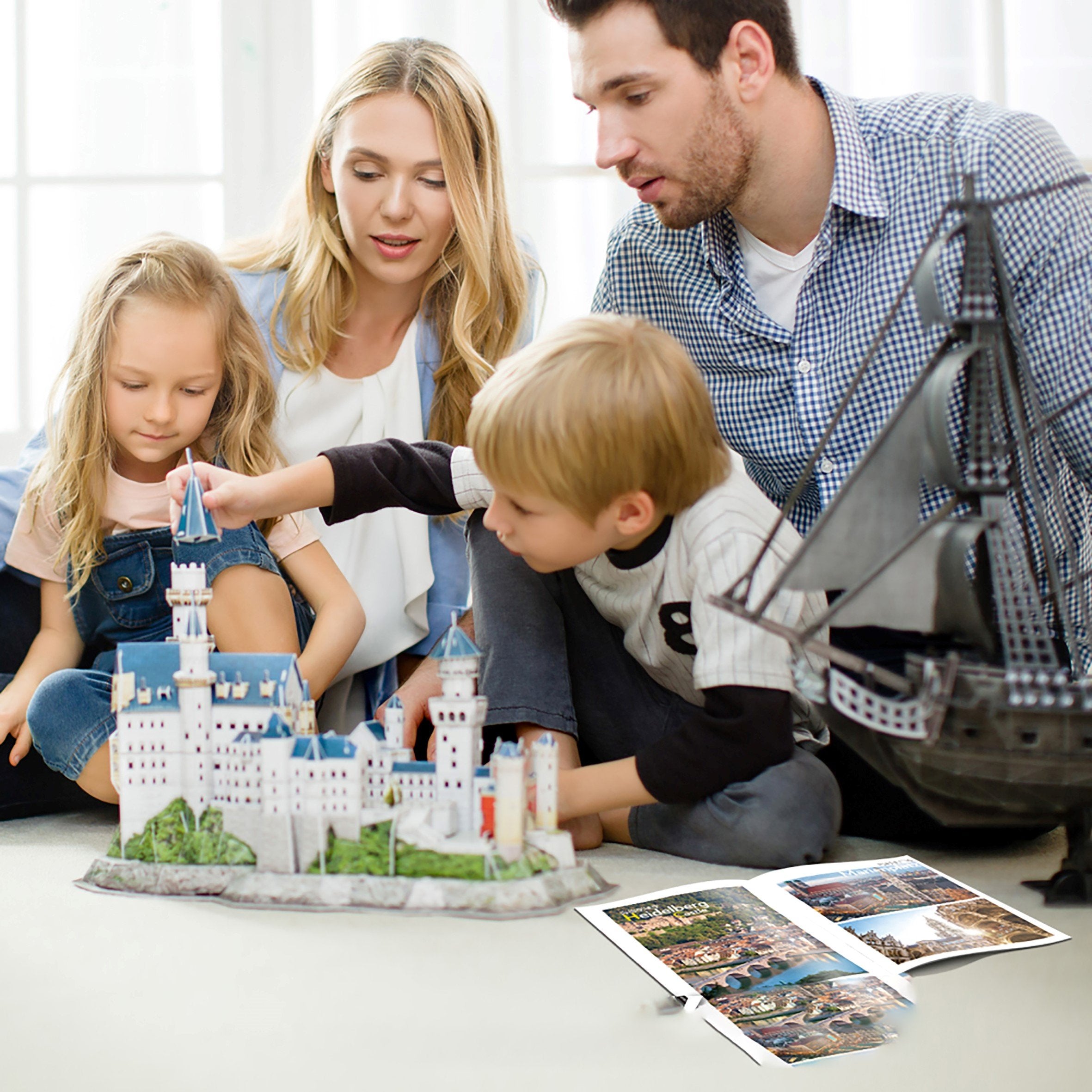 EAN 6944588209902 - CubicFun Neuschwanstein Castle Puzle 3D 121 pieza(s) Edificios imagen 3