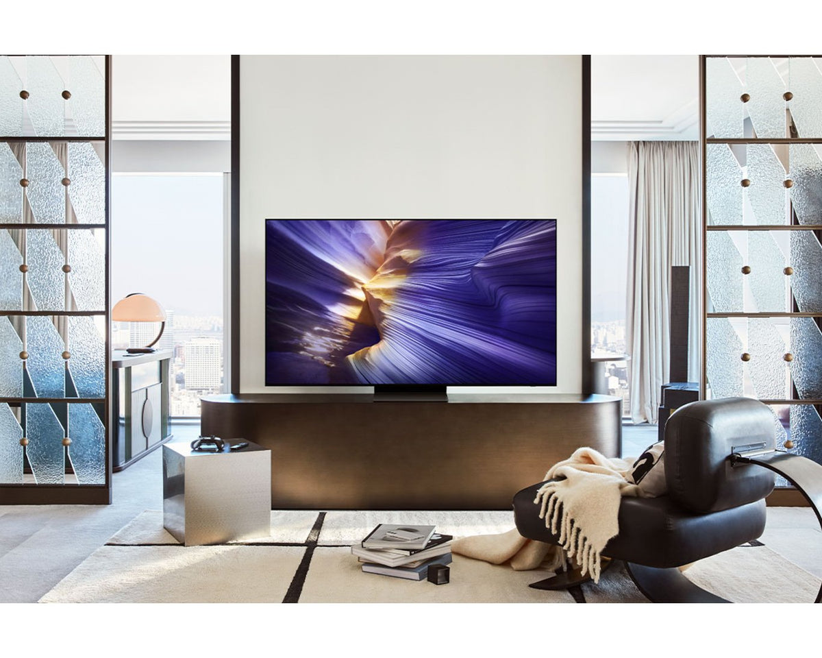 EAN 8806097459224 - Samsung S90F QE42S90FAEXXH Televisor 106,7 cm (42") 4K Ultra HD Smart TV Wifi Negro imagen 3