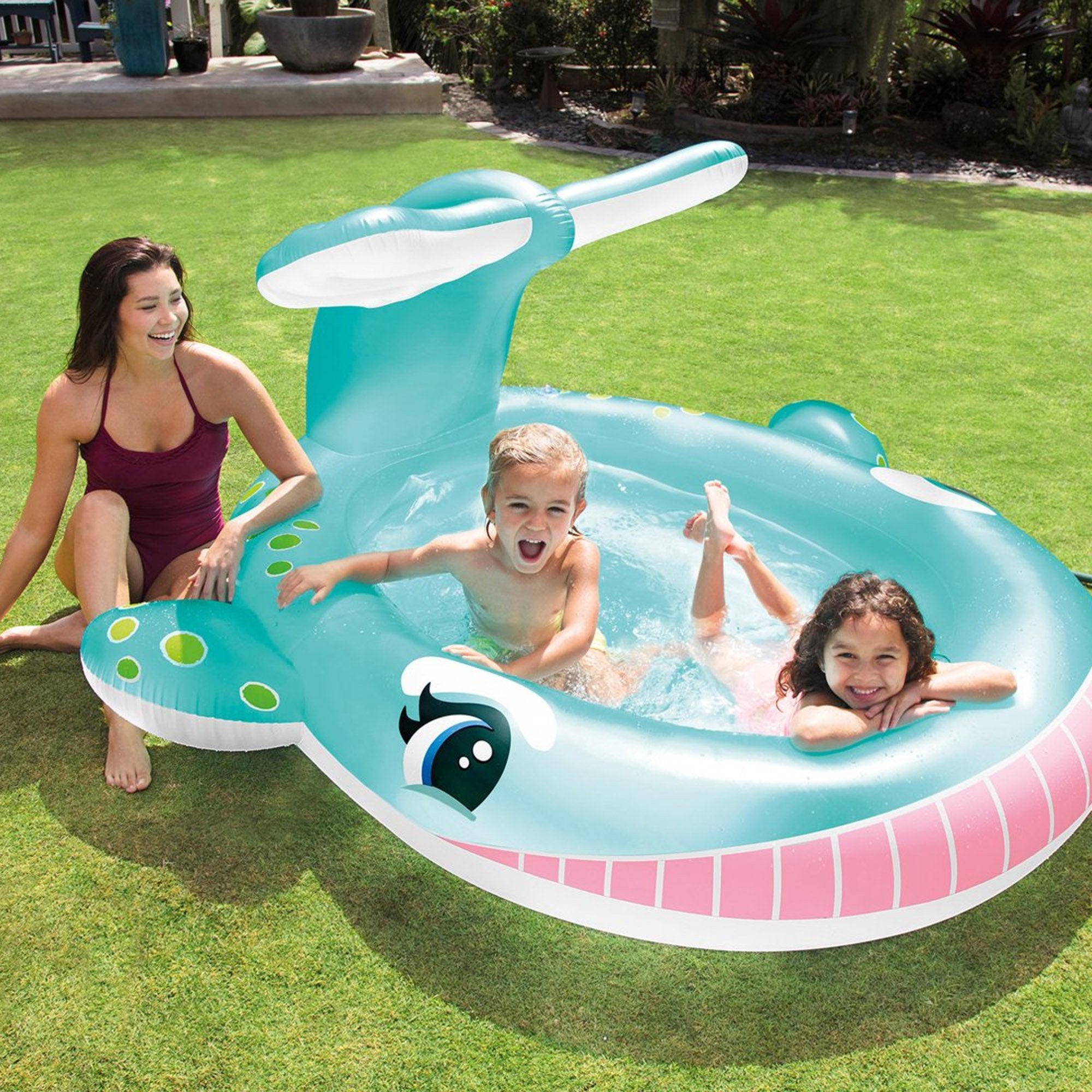 Piscina Infantil, Ballena Con Rociador, 201 X 196 X 91 Cm