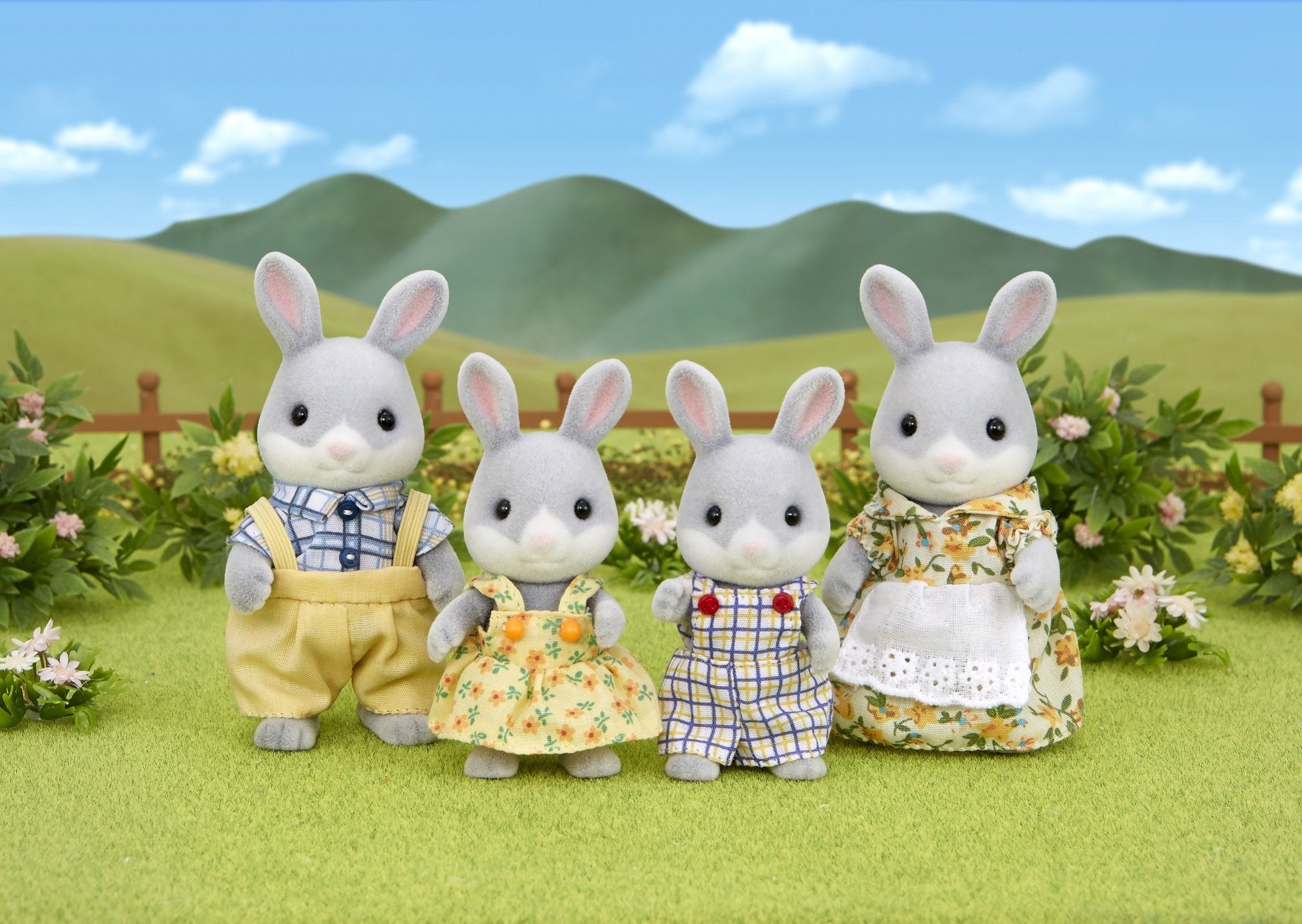 Epoch Sylvanian Families - Waldkaninchen Familie 4030