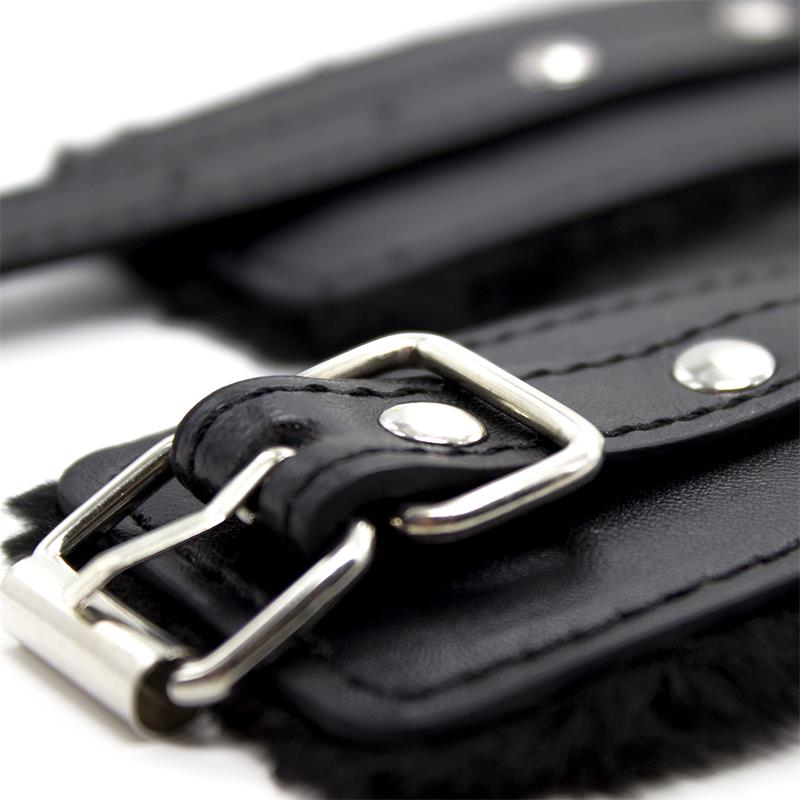 Esposas Para Tobillos Con Interior Acolchado Negro