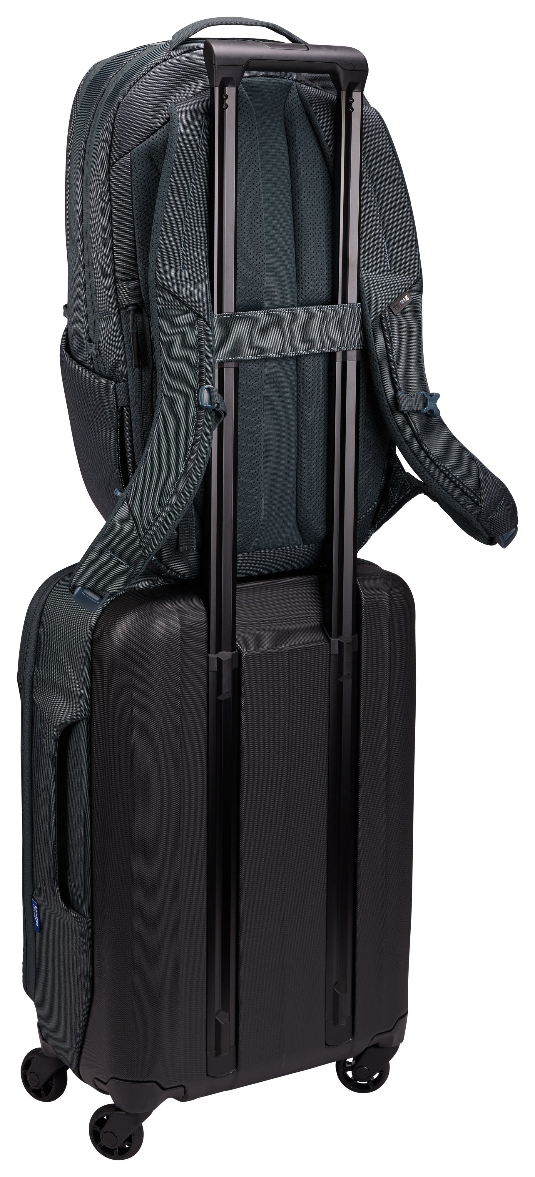 EAN 0085854255554 - Thule Subterra 2 TSLB415 Dark Slate mochila Mochila informal Negro Poliéster imagen 14