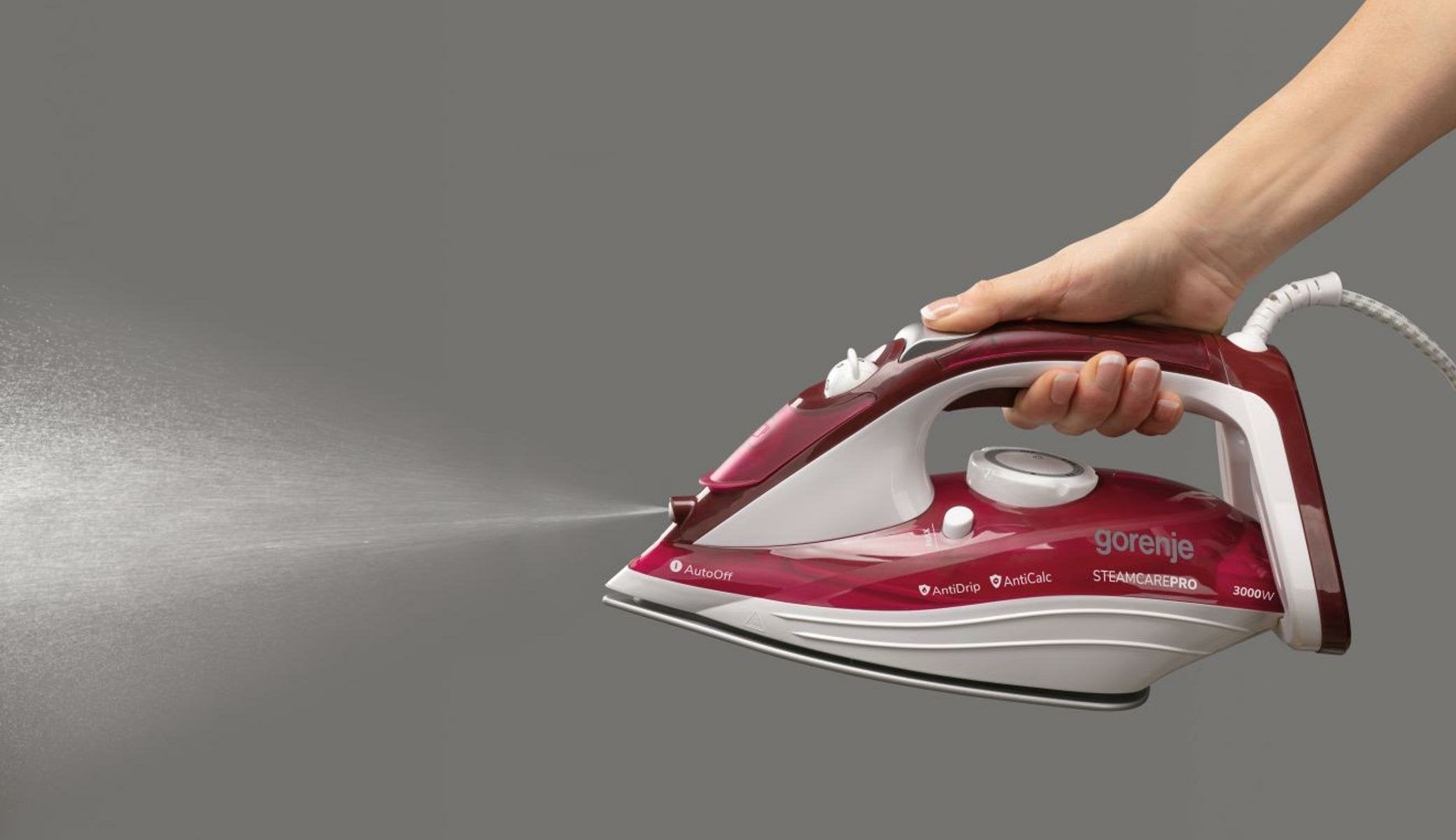 Plancha De Vapor Gorenje Sih3000rbc Plancha De Vapor, 3000 W, Capacidad Del Depã³sito De Agua 350 Ml, Vapor Continuo 40 G/Min, Rojo/Blanco