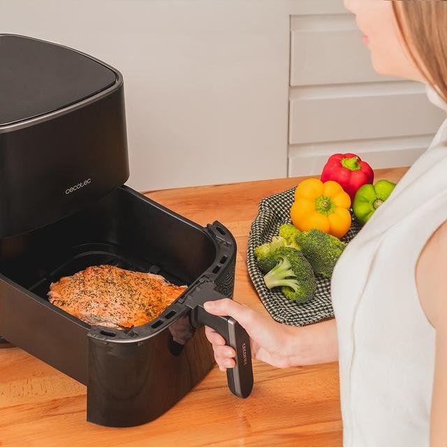 Freidora Cecotec 04971  5,5 L Independiente 1500 W De Aire Caliente Negro