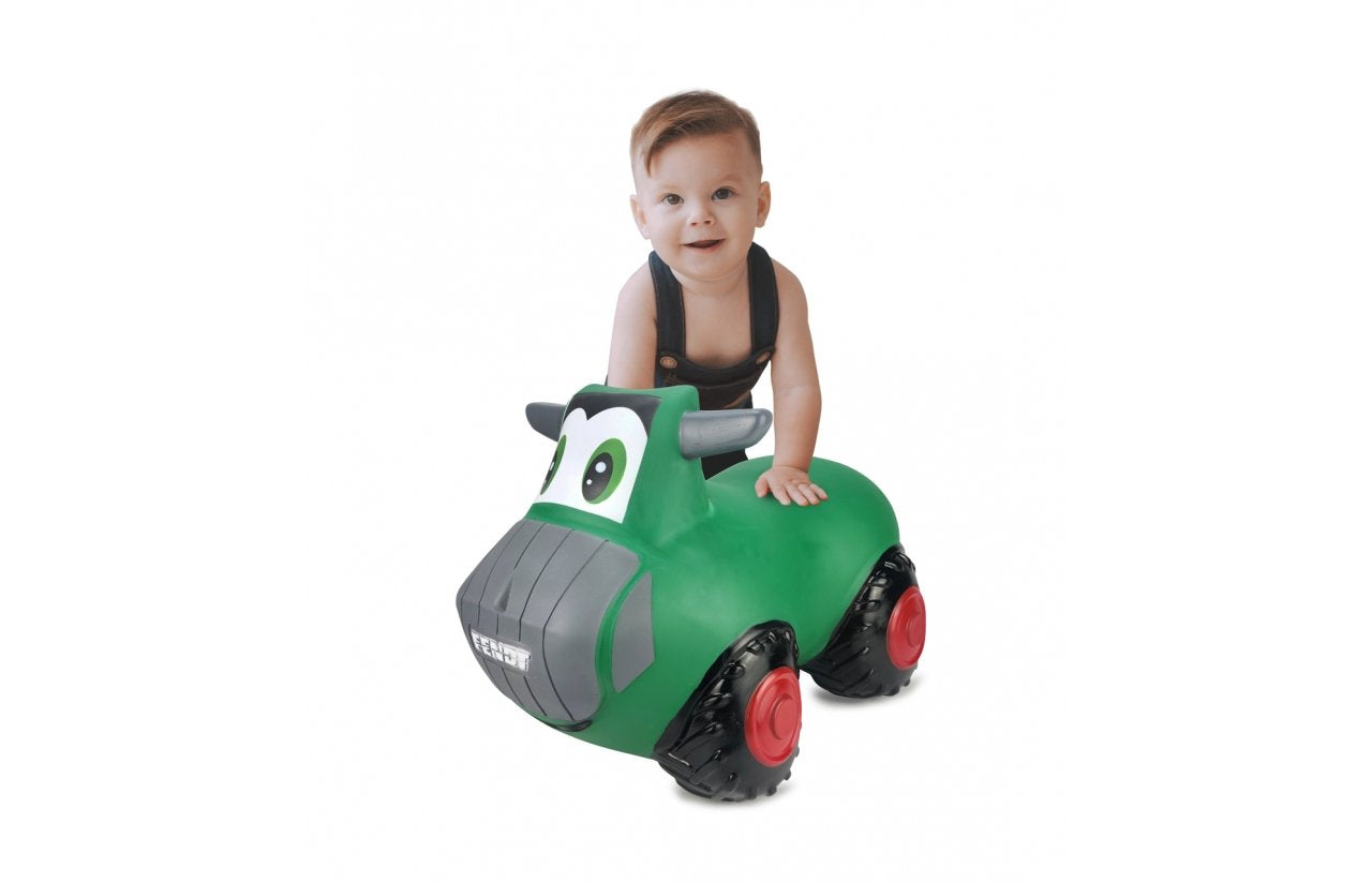 Tractor De Salto Con Bomba Jamara Fendt