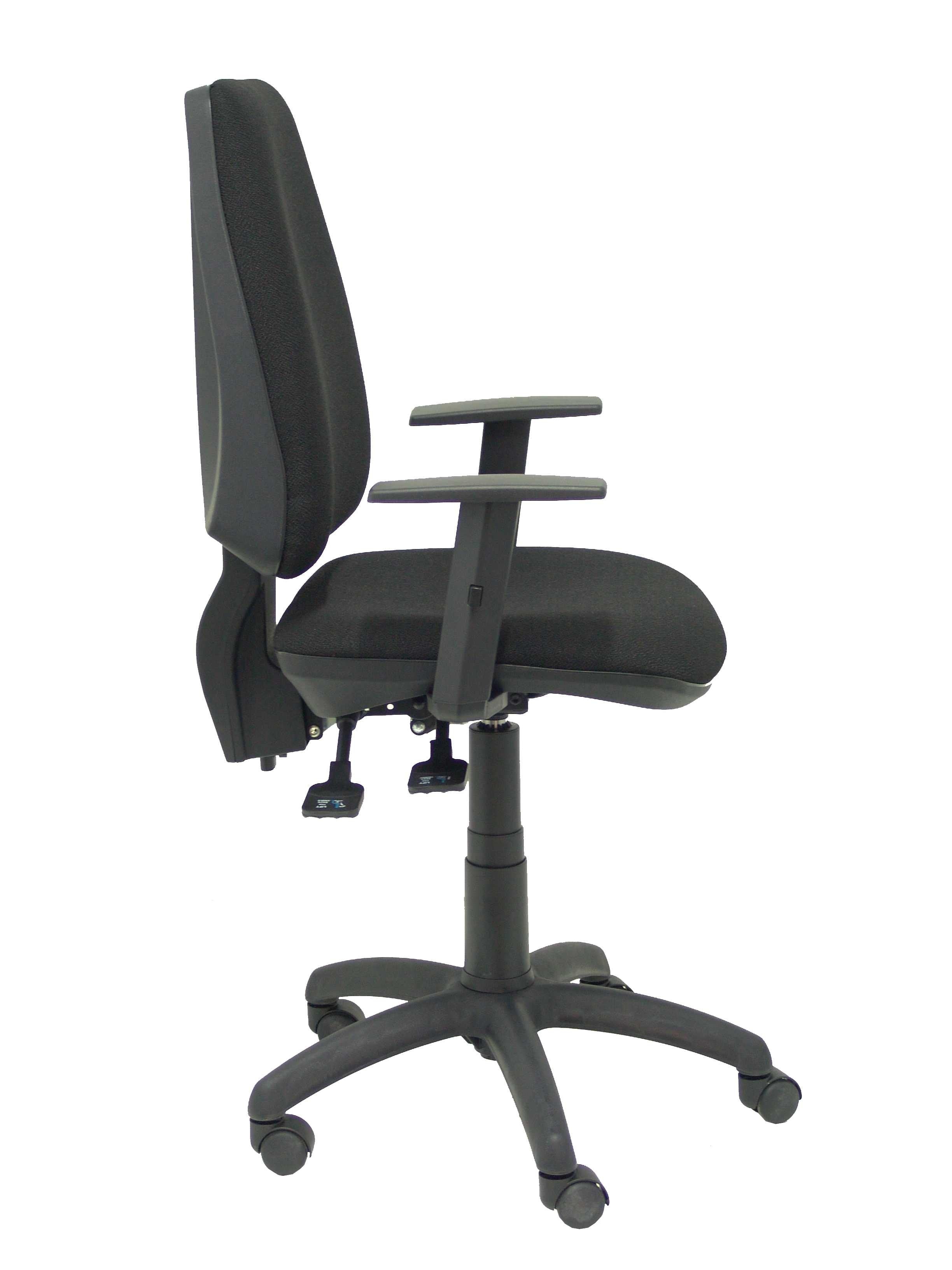 Silla Elche S Brazos Regulables Bali Color Negro