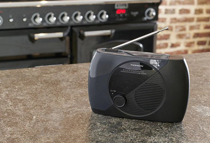 Thomson Rt350 Radio Fm Portatil Analogica - Negro