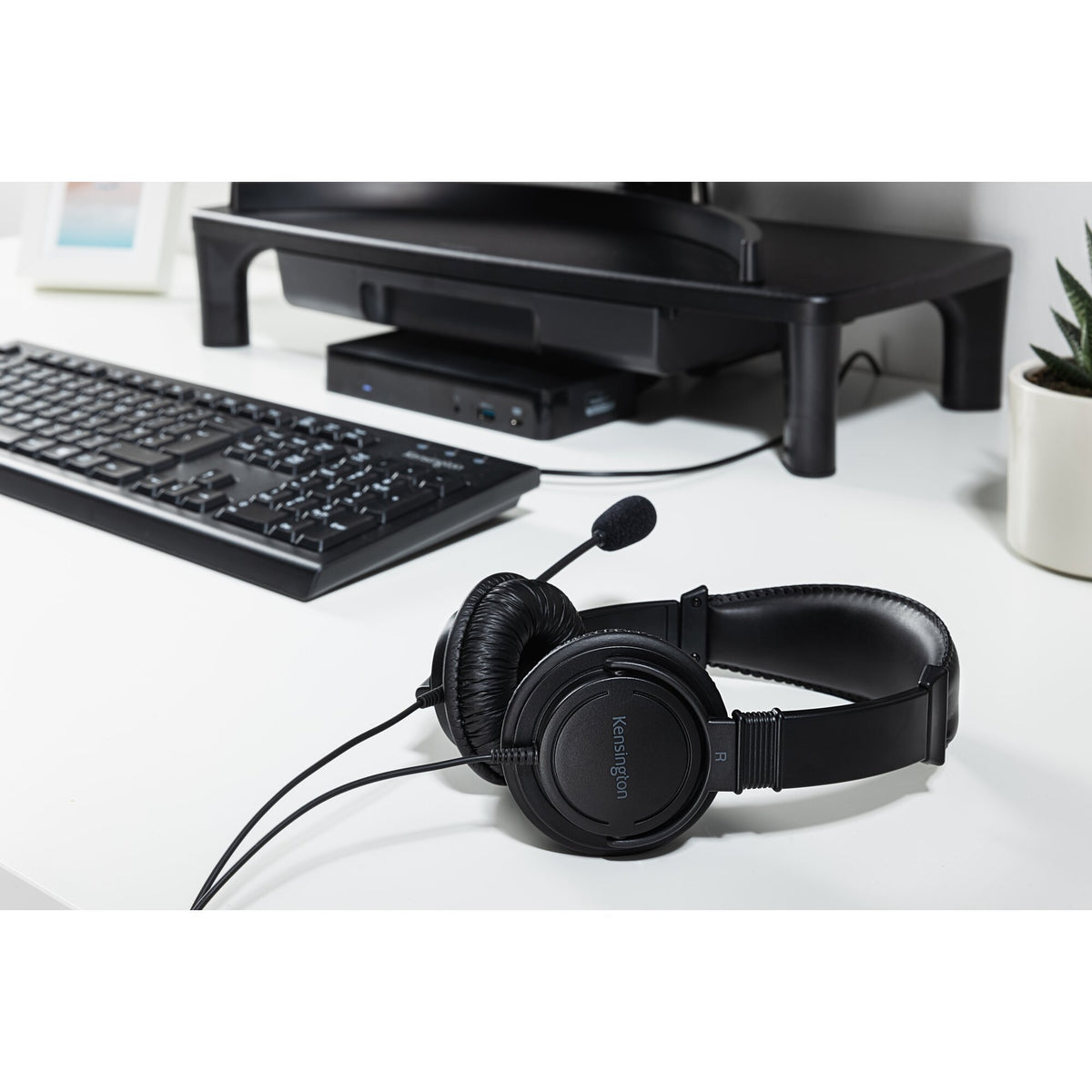 EAN 5028252640077 - Kensington KB100 EQ teclado Negro imagen 6