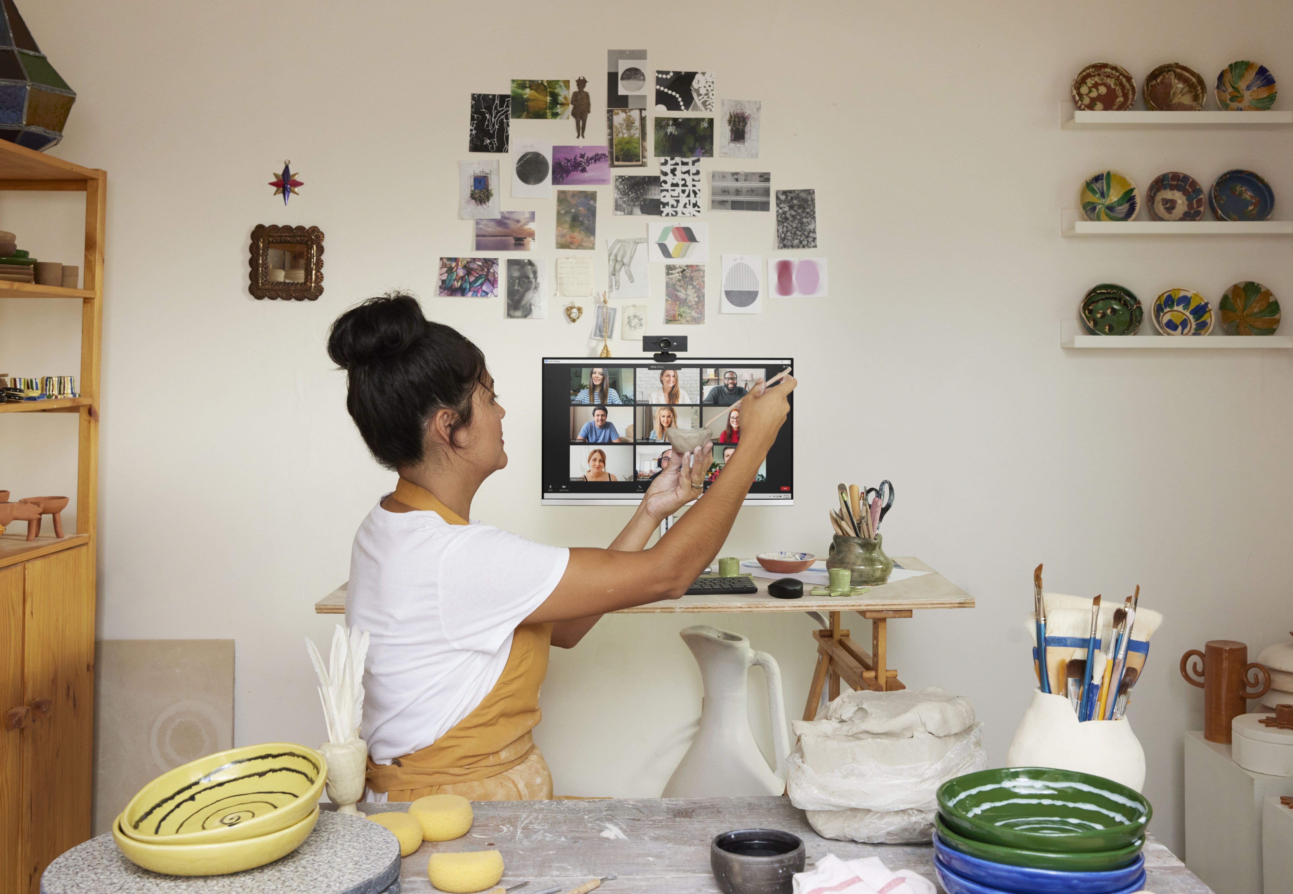 EAN 0196548515929 - HP 350 BLK Compact Multi-Device Keyboard teclado Hogar Negro imagen 11