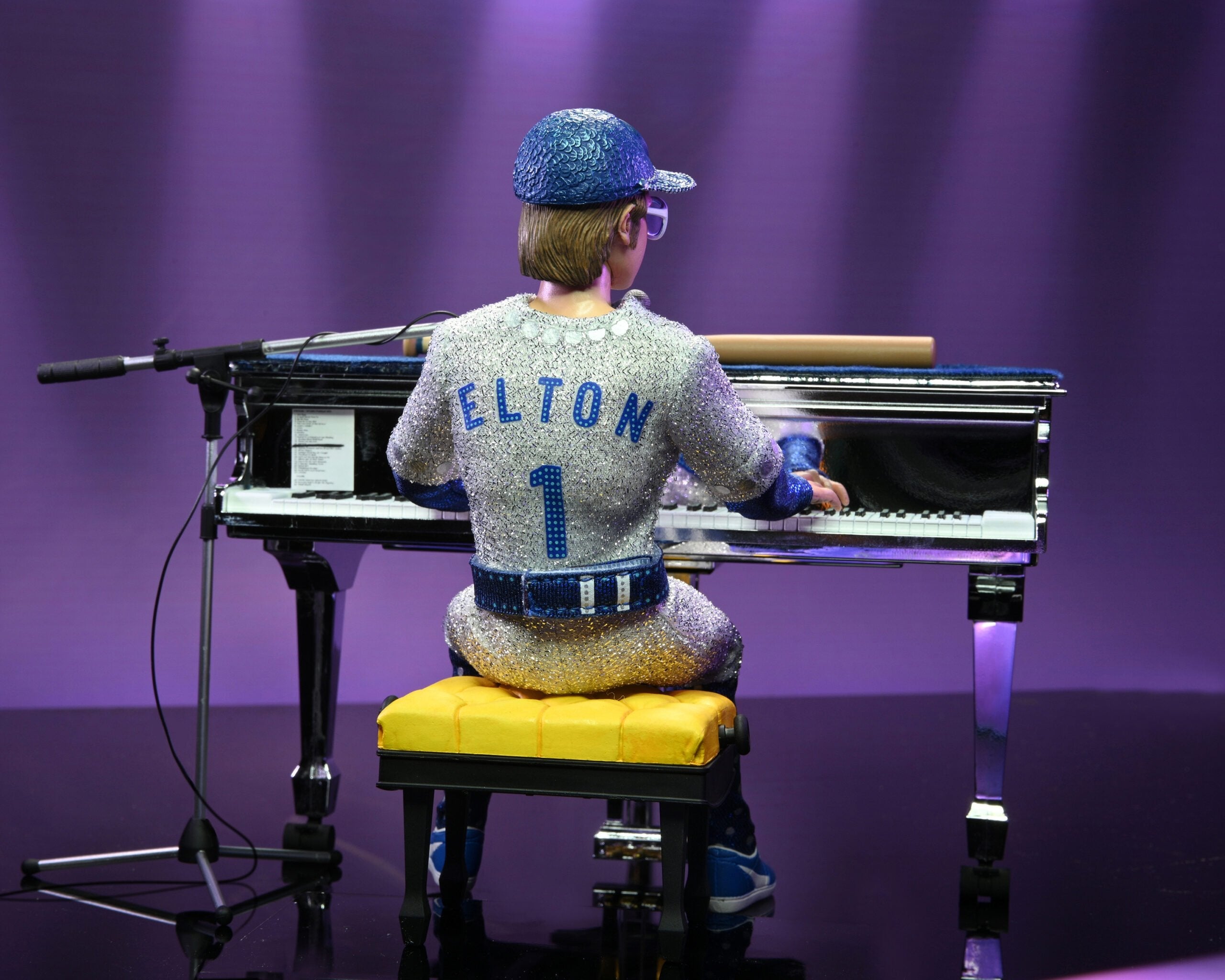 EAN 0634482183007 - NECA Elton John imagen 12