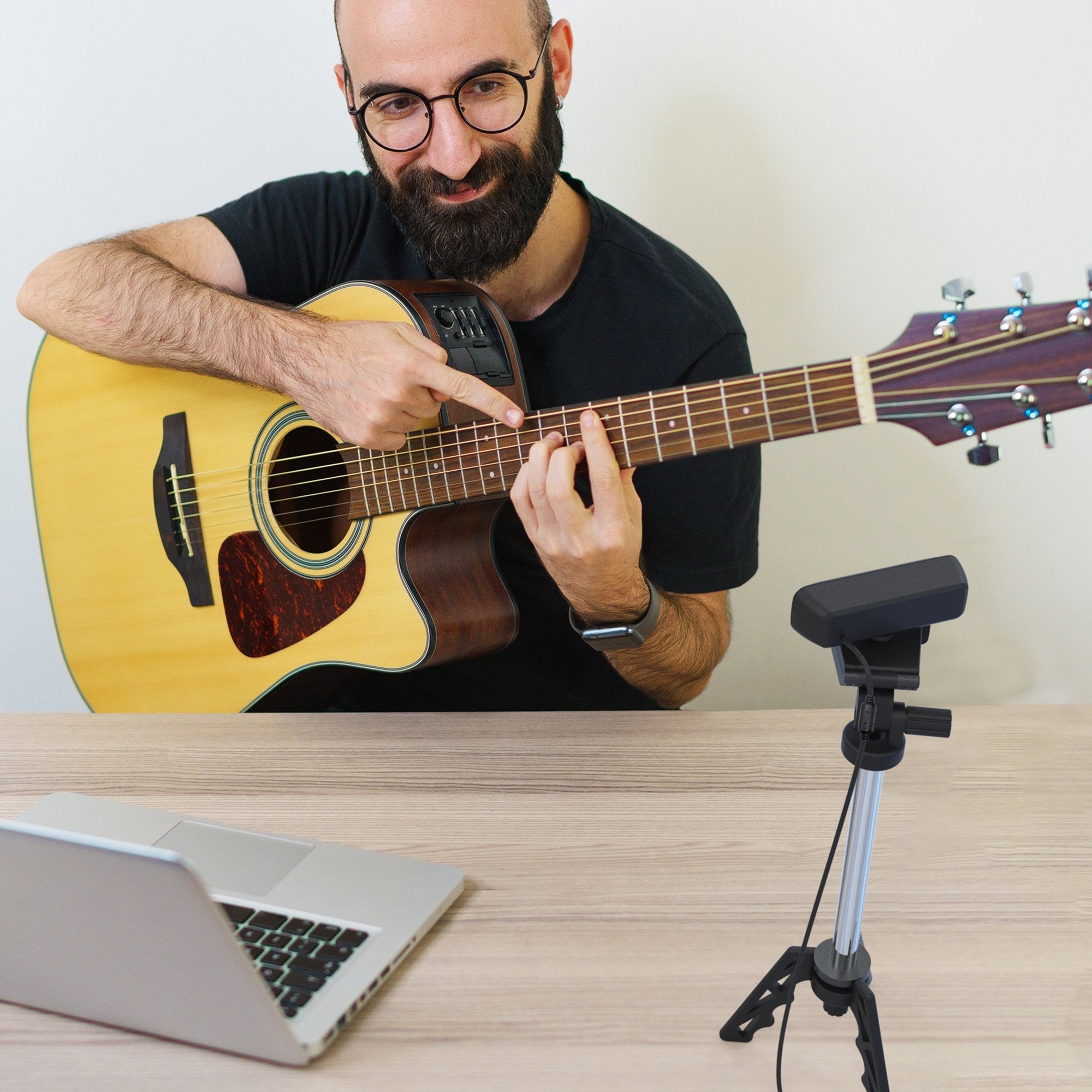 Cámara Web J5create Jvcu100-N  Hd Usb Con Rotación De 360°