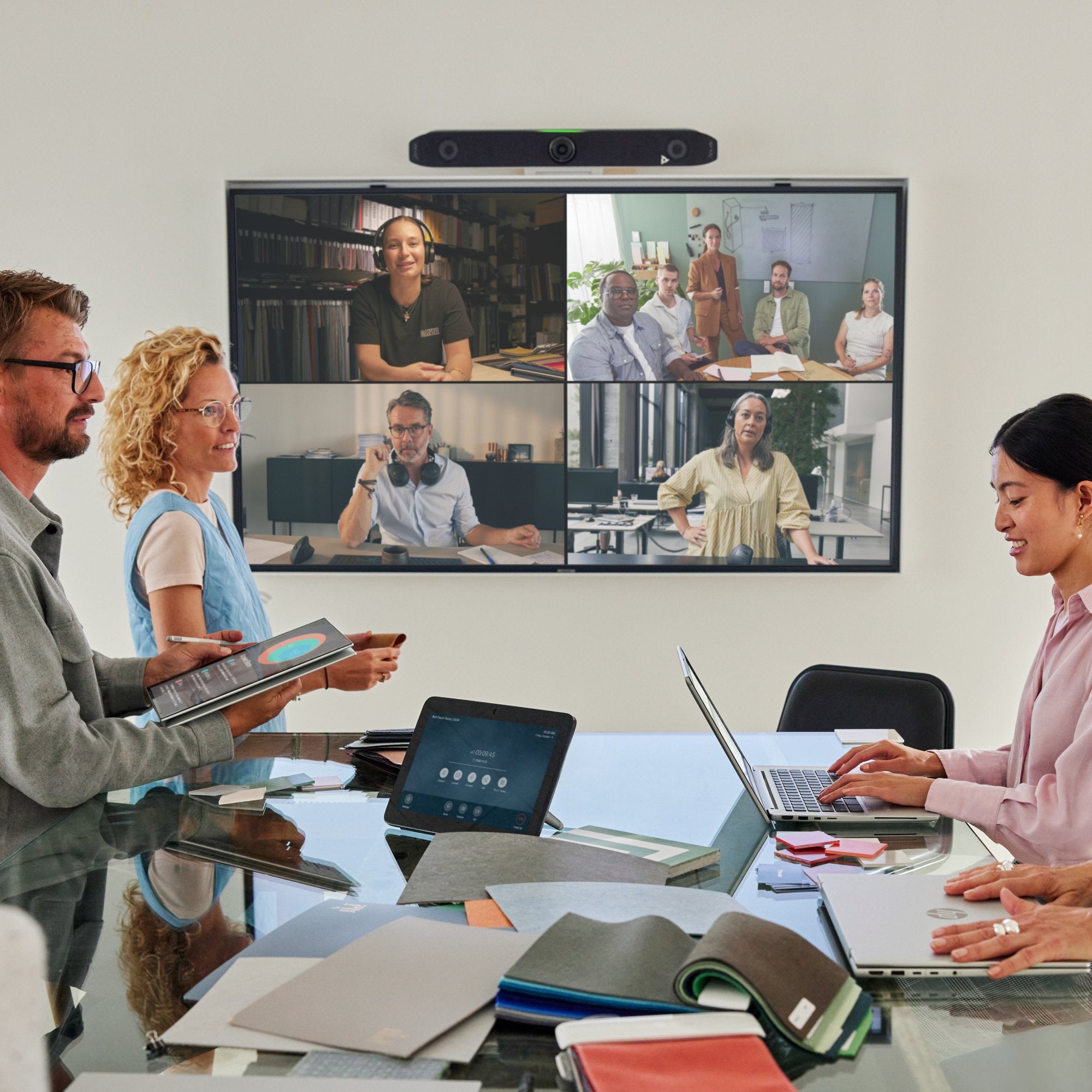 EAN 0197497188141 - HP Poly Studio X52 All-In-One Video Bar sistema de video conferencia 20 MP Ethernet Sistema de vídeoconfe imagen 6