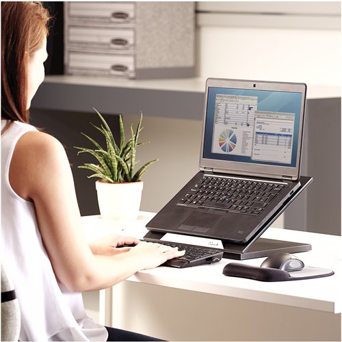EAN 0043859528066 - Fellowes Designer Suites Soporte para ordenador portátil Negro 43,2 cm (17") imagen 3