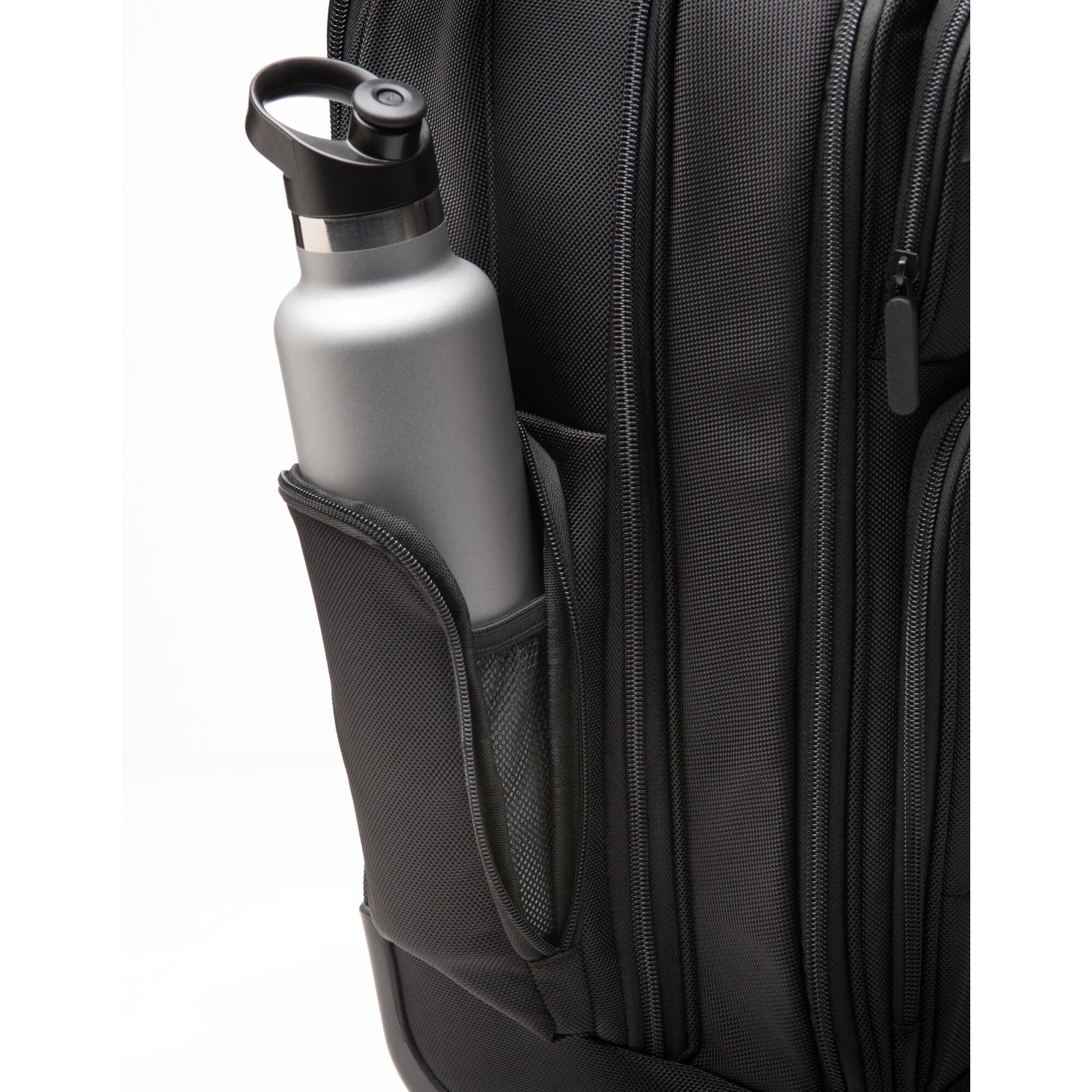 EAN 0085896603849 - Kensington Contour 2.0 Pro 43,2 cm (17") Maletín con ruedas Negro imagen 9