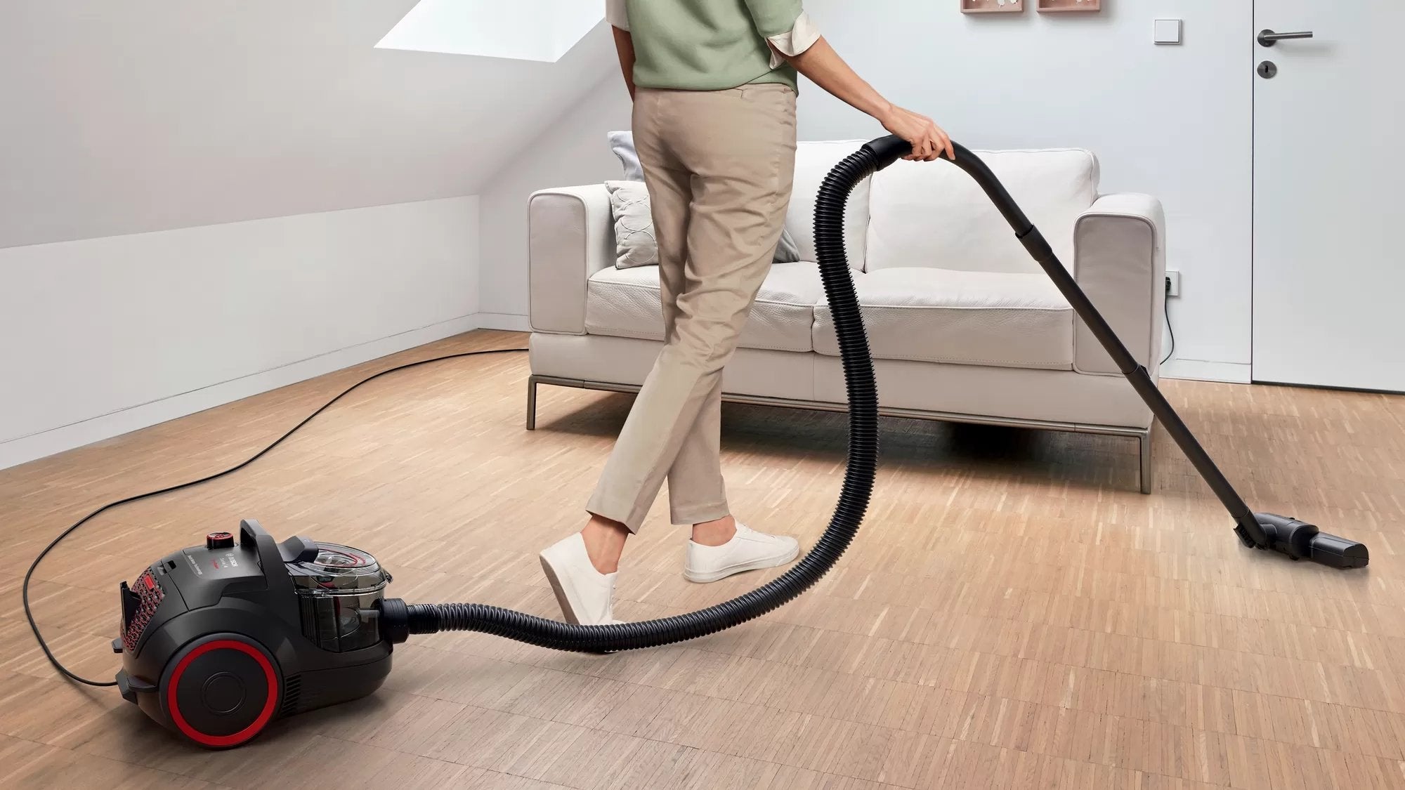 Bosch Serie 4 Propower Bgs21pow2 Aspiradora De Trineo Sin Bolsa 2 L Negro