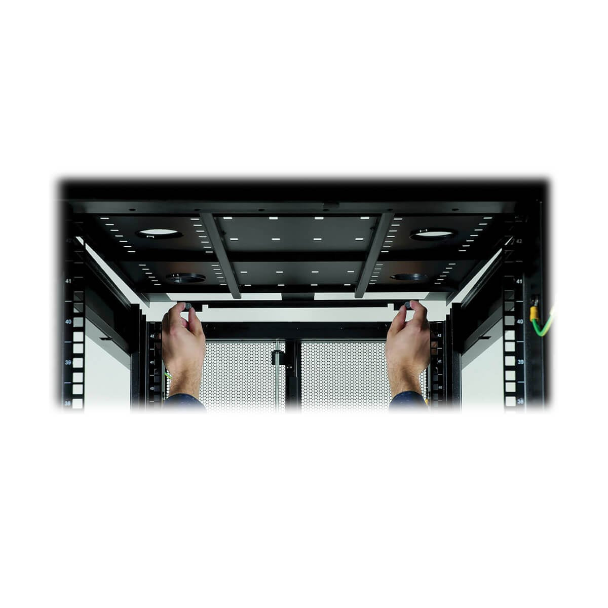 EAN 0037332123770 - Tripp Lite SR42UB armario rack Rack o bastidor independiente Negro imagen 15