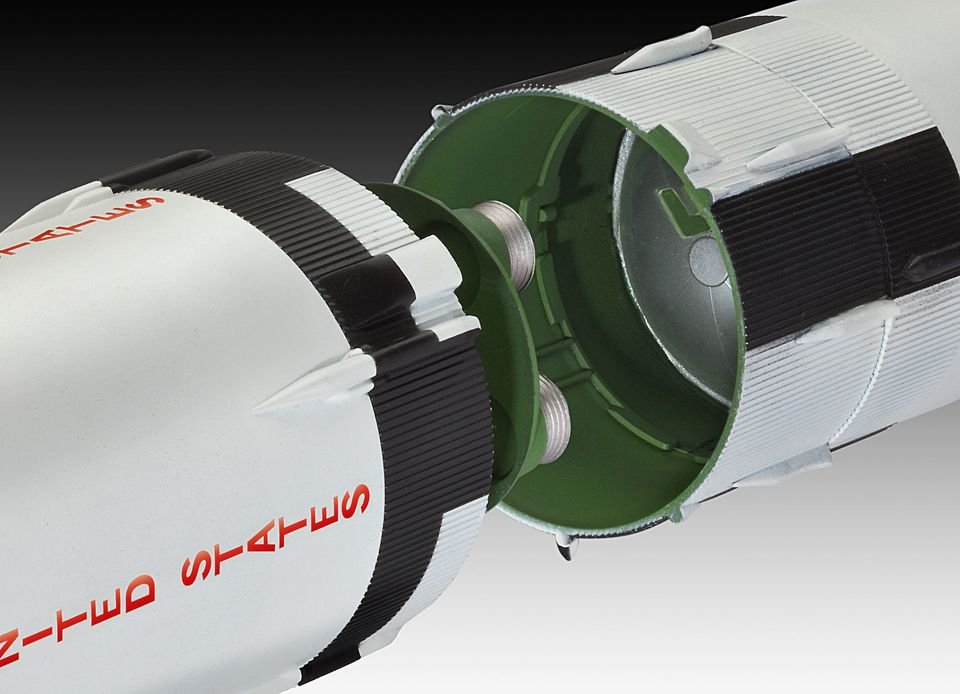 Model Plastikowy Apollo Saturn V