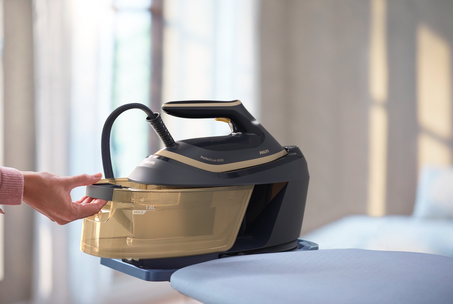 EAN 8720389004896 - Philips PSG6066/20 estación plancha al vapor 2400 W 1,8 L SteamGlide Advanced Azul, Oro imagen 7