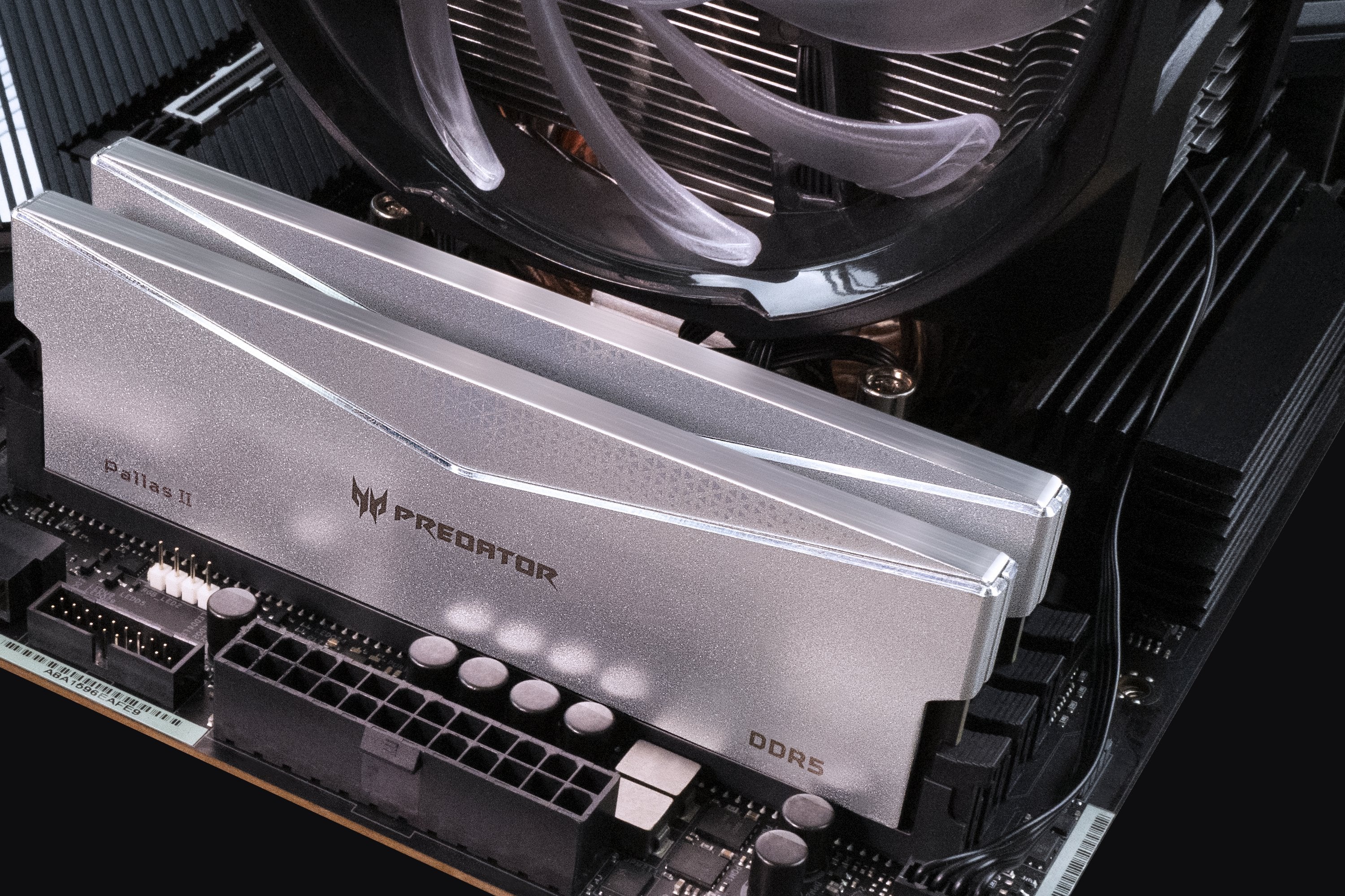 EAN 6955914618527 - Predator PALLASII-64GB-6000-2R8-2X módulo de memoria 2 x 32 GB DDR5 6000 MT/s 288-pin DIMM imagen 10
