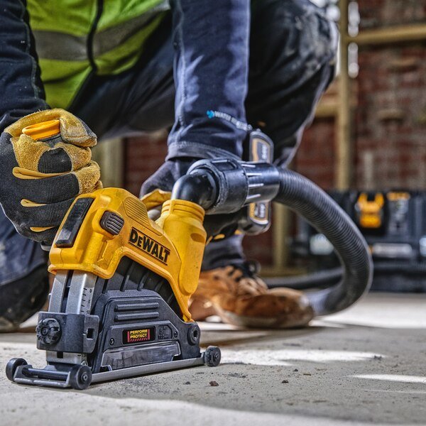 Funda Protectora Para Amoladora Angular Dewalt 125mm Amarilla/Negra, Para Extracción De Polvo Dwe46225-Xj