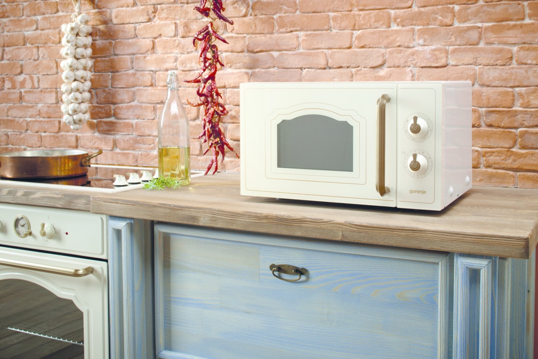 EAN 3838942953835 - Gorenje MO4250CLI Beige Microondas con grill Encimera 20 L 700 W imagen 13