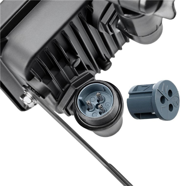Proyector De Exterior Led, 100w 
8500 Lm, Luz Blanca Neutra (4000 K) Y Prensaestopas M16, Apto Para Exteriores (Ip65)