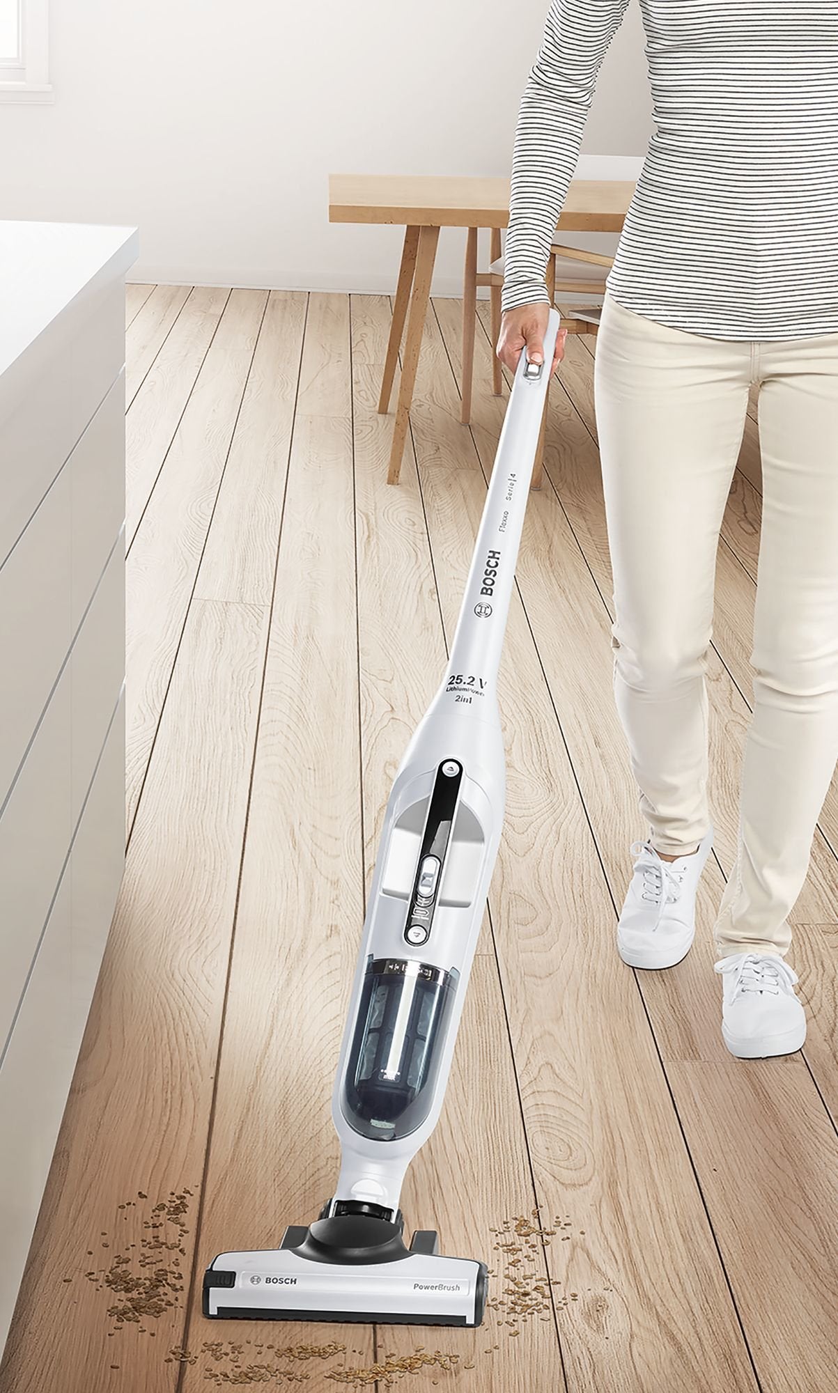 EAN 4242005109937 - Bosch Serie 4 BBH32551 aspiradora de pie y escoba eléctrica Aspiradora escoba 2 en 1 Batería Secar Sin bo imagen 9