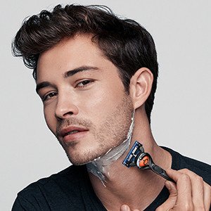 Barbero Cortapelos Braun Bt3240 Uk + Gillete Fusion 39 Ajustes Barba Lavable Control Giratorio