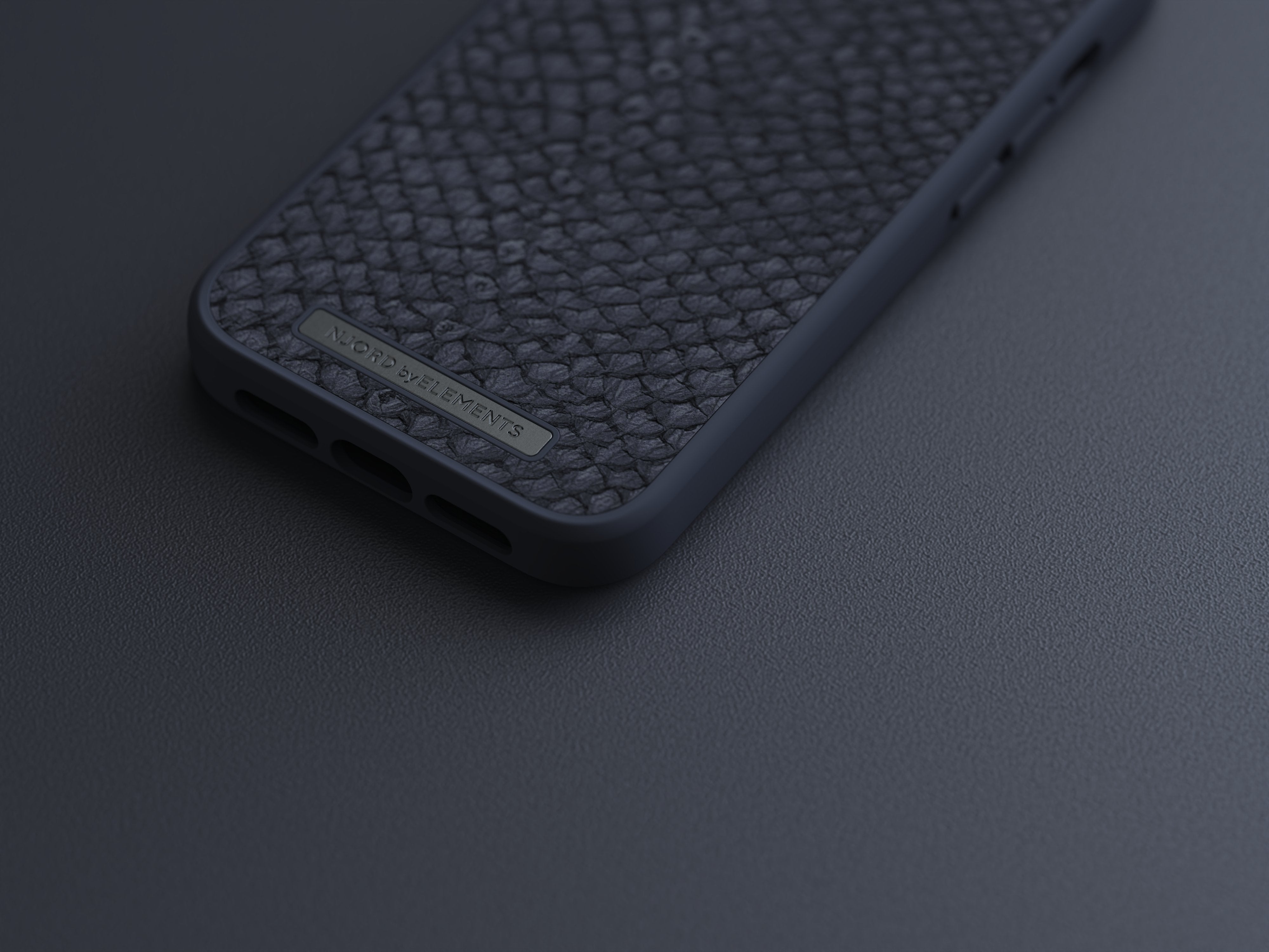 Funda De Cuero Iphone 14 (6.1) Negro