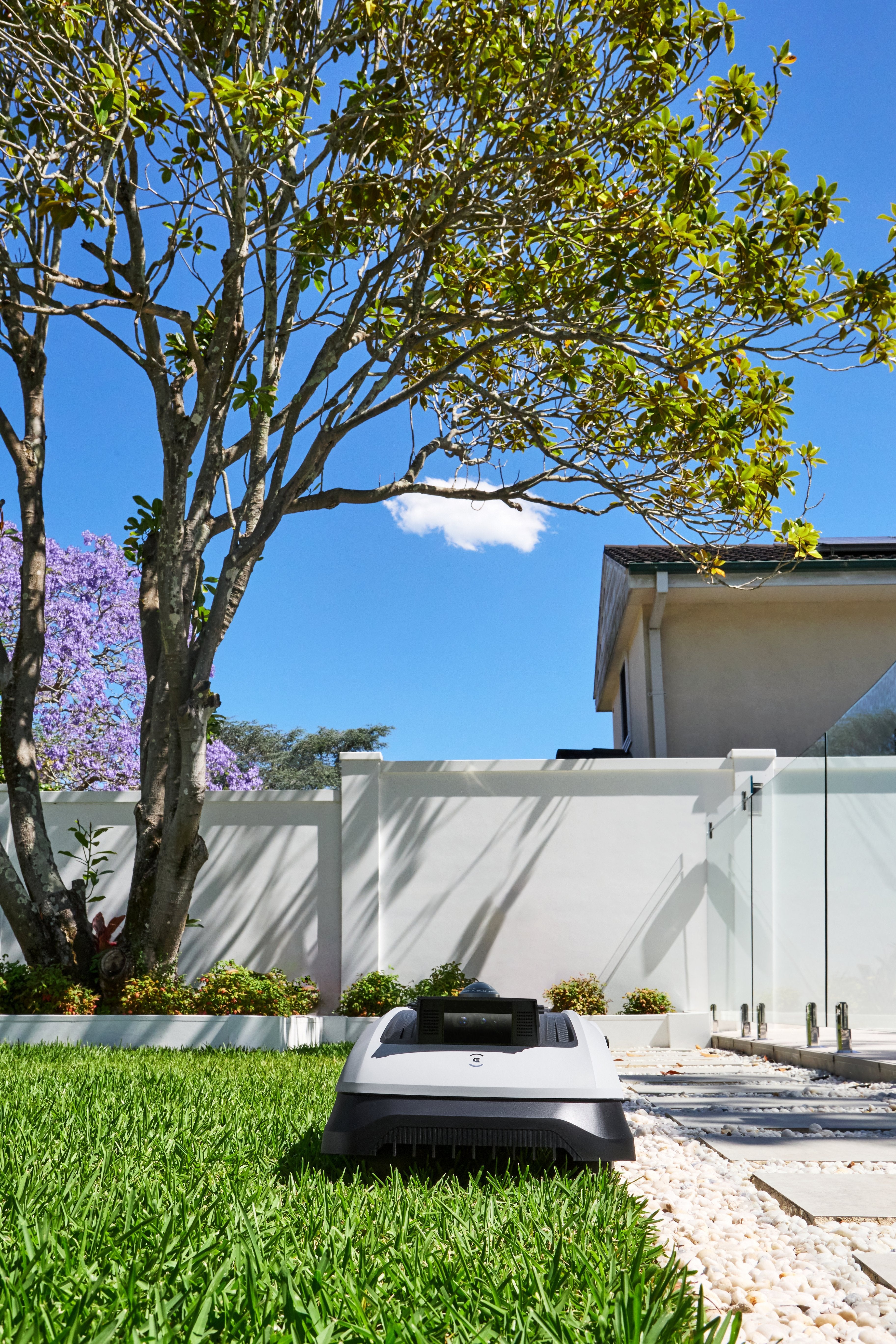 EAN 6970135034796 - Ecovacs GOAT O500 Panorama Robot cortacésped Batería Negro, Blanco imagen 8