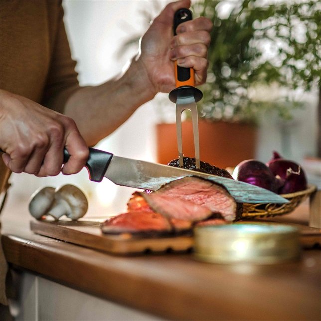 Fiskars 1057539 Cuchillo De Cocina Acero Inoxidable 1 Pieza(S) Cuchillo De Trinchar