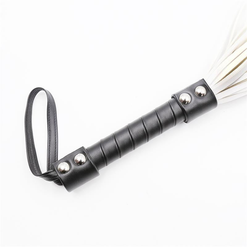 Flogger Con Doble Remache 44 Cm